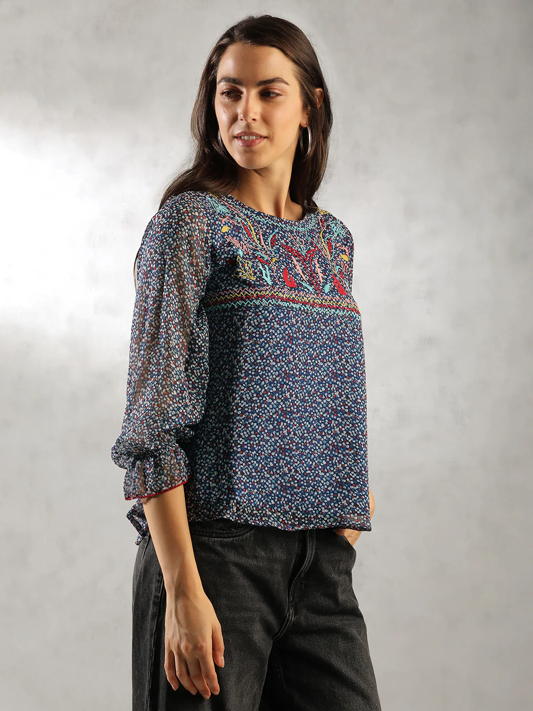 Women Blue Floral Print Top - Image 6