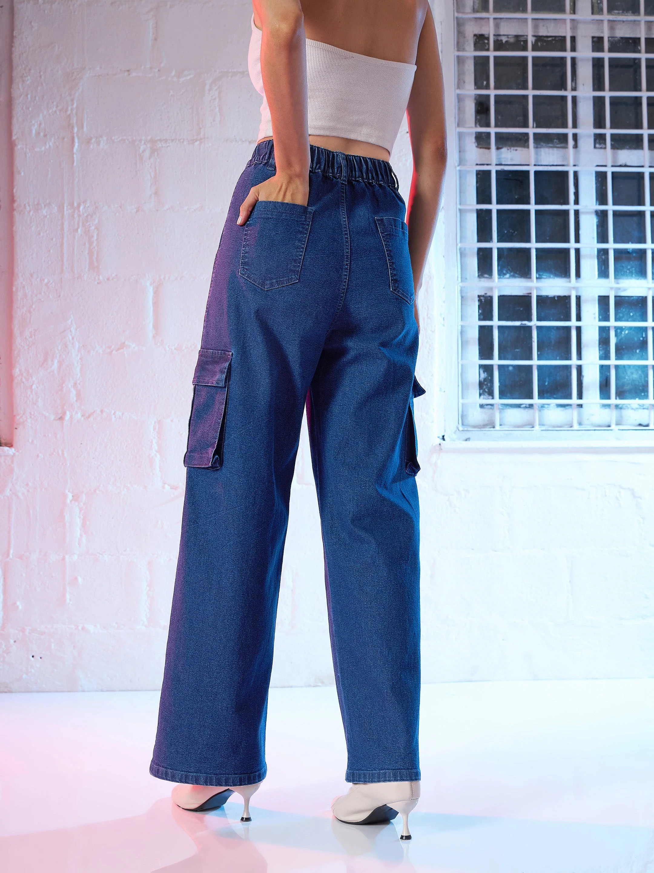 Women Blue Side Pocket Cargo Jeans - Image 5
