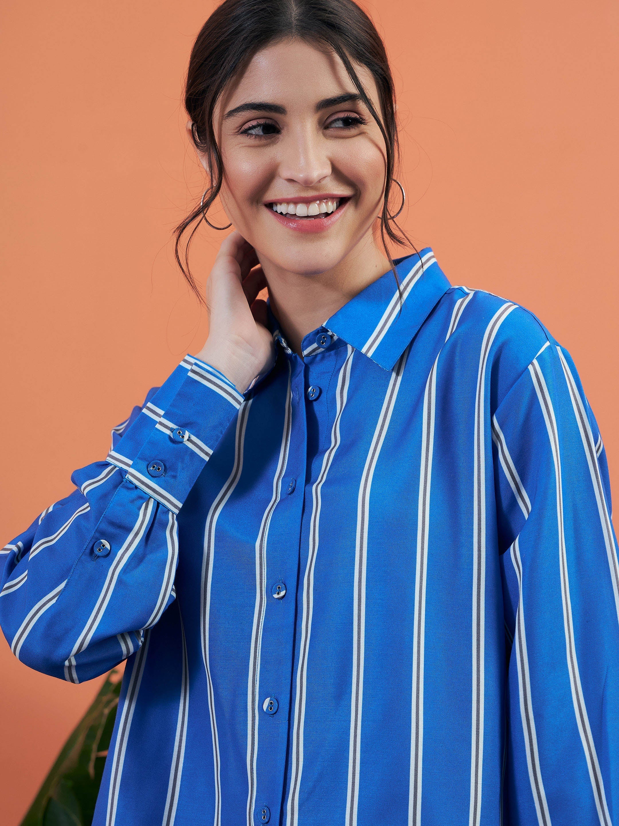 Women Blue Stripes Shirt With Lounge Pants - Image 4