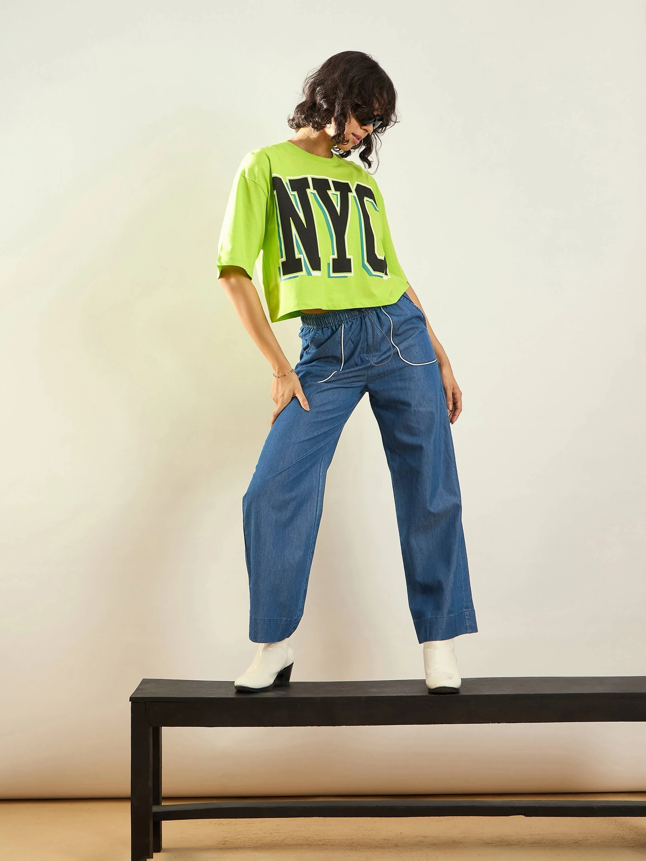 Women Blue Tencel Contrast Piping Detail Pants - Image 2
