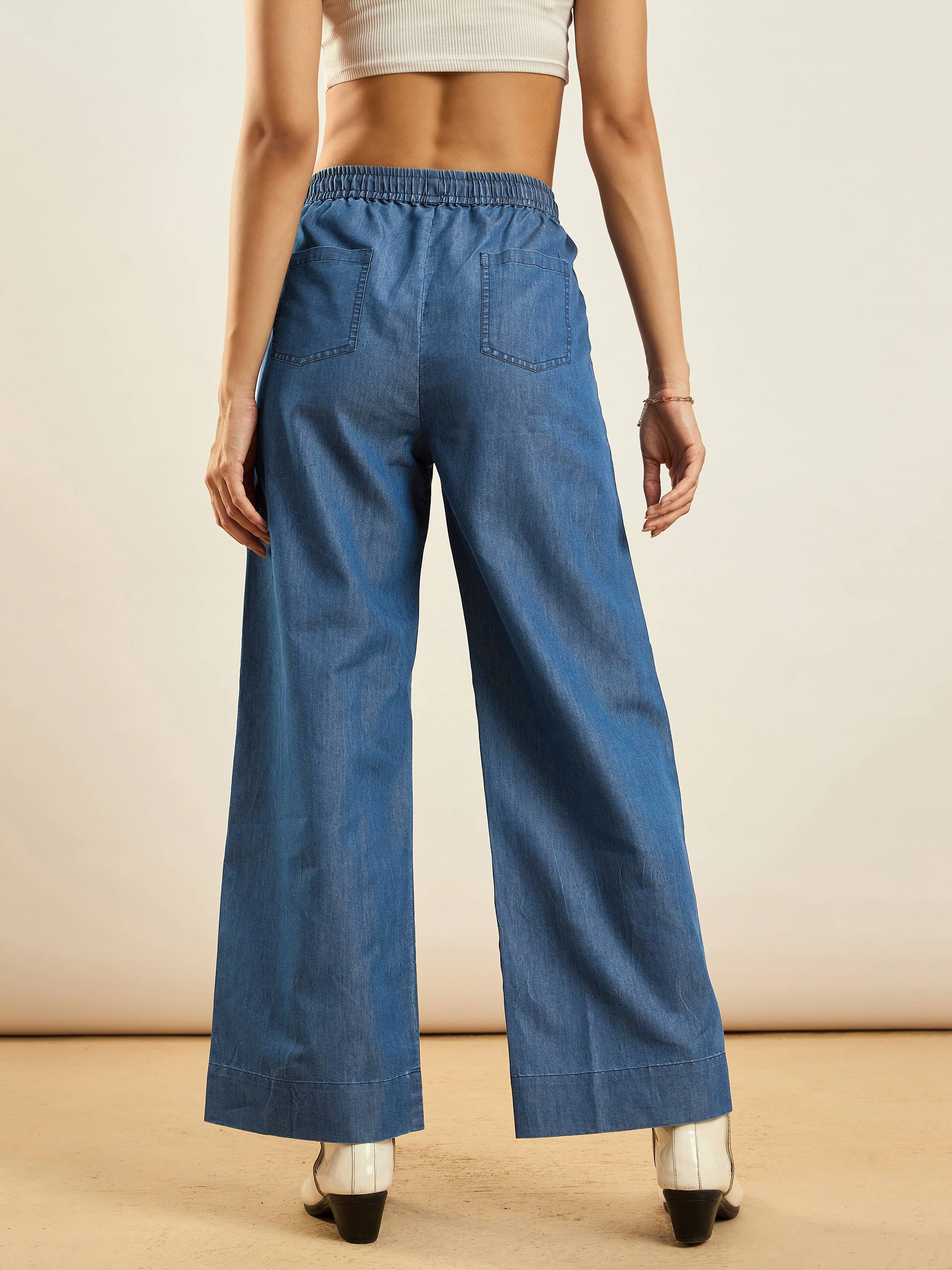 Women Blue Tencel Contrast Piping Detail Pants - Image 5