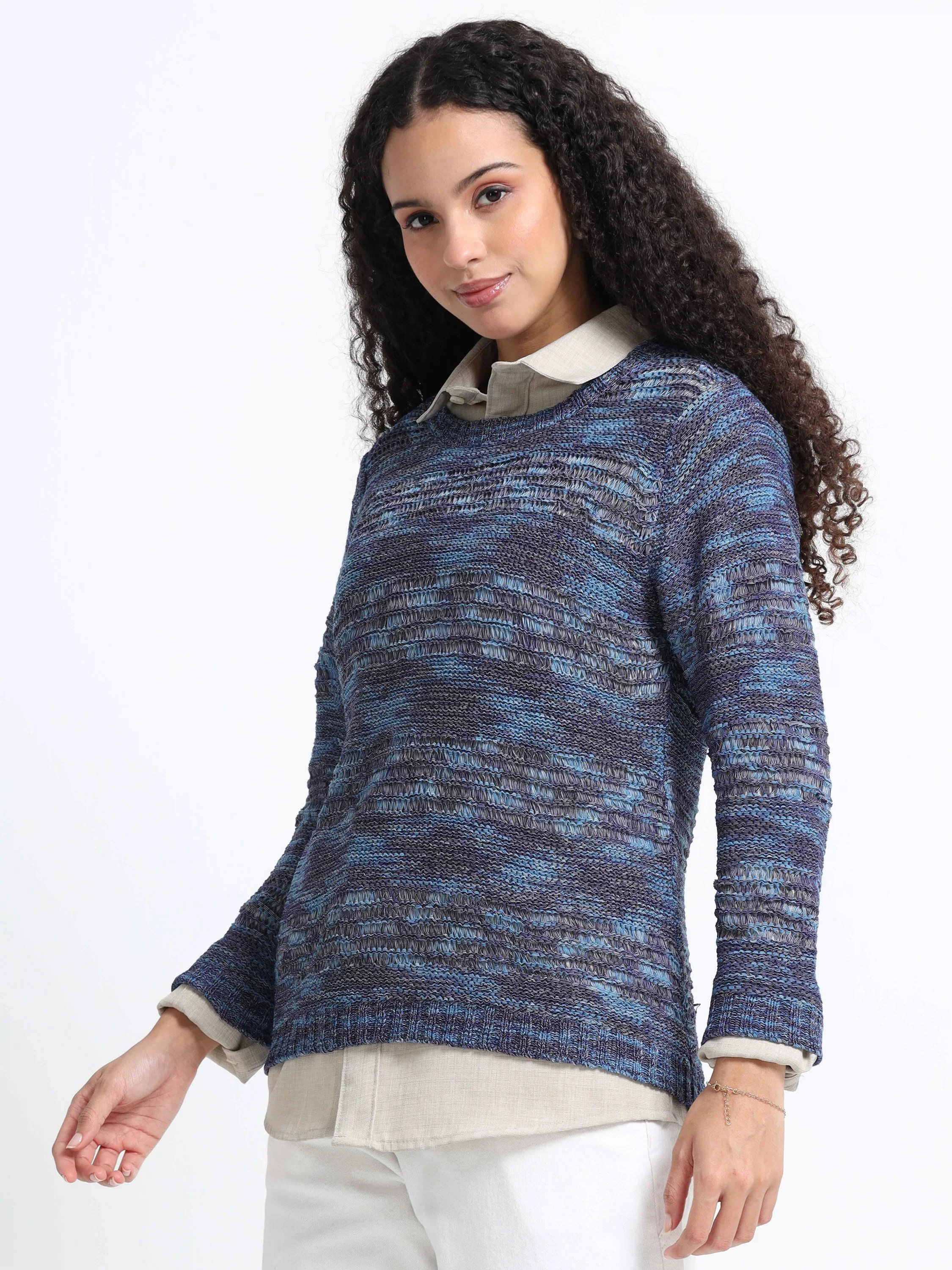 Women Blue Textured Sweater - Image 3