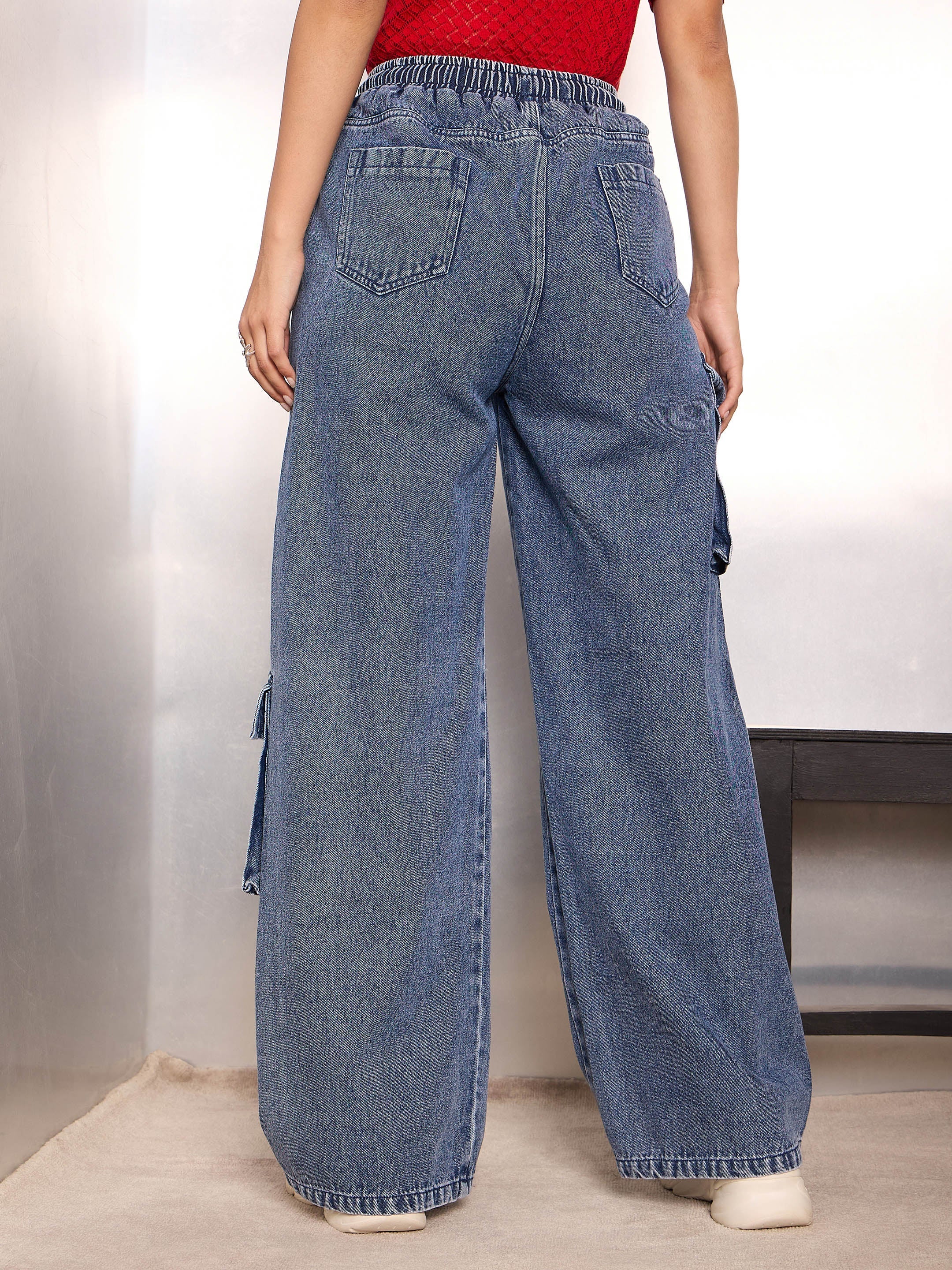 Women Blue Washed High Rise Drawstring Jeans - Image 5