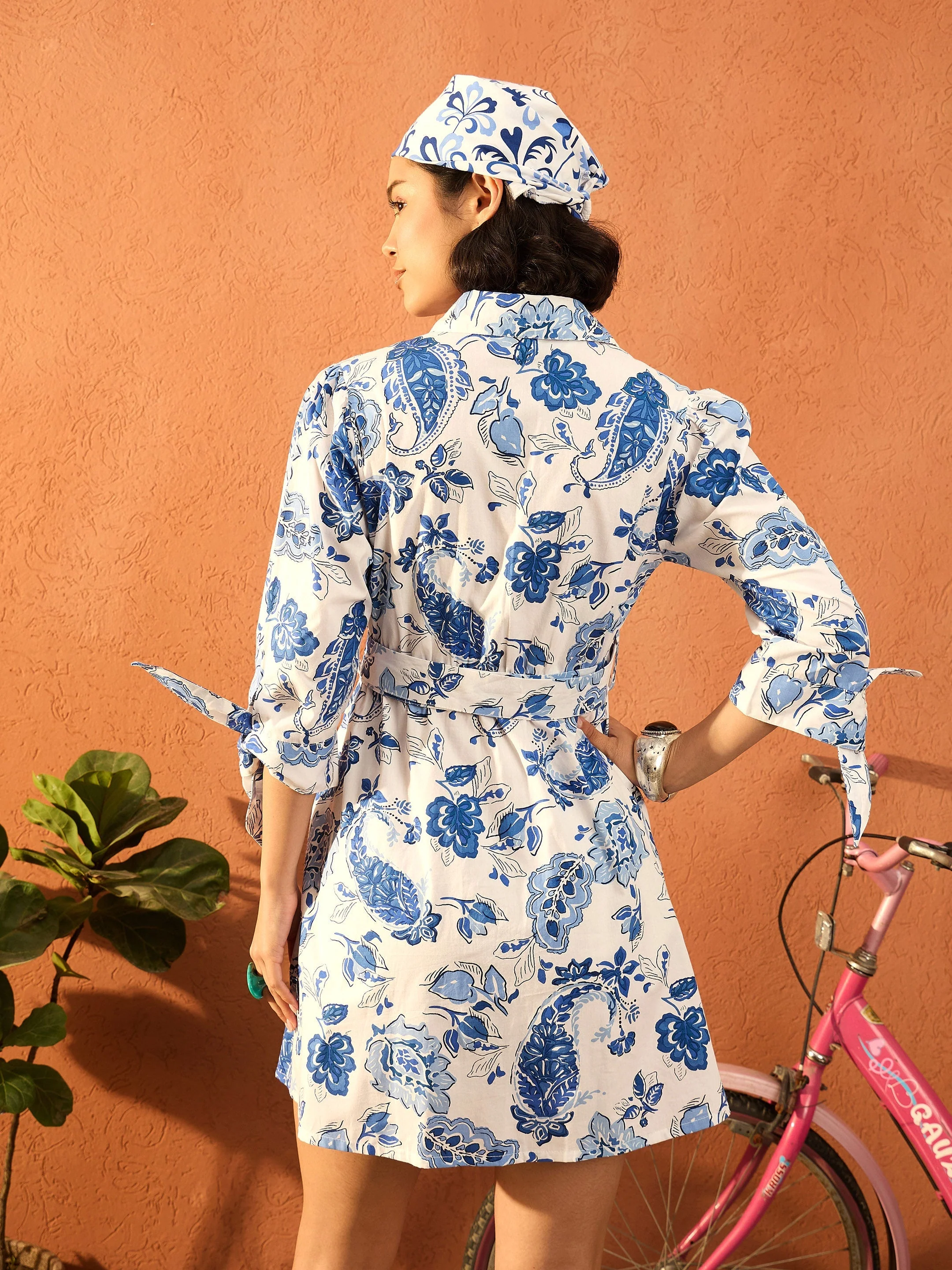 Women Blue & White Floral Front Button Belted Short Dress - Image 5