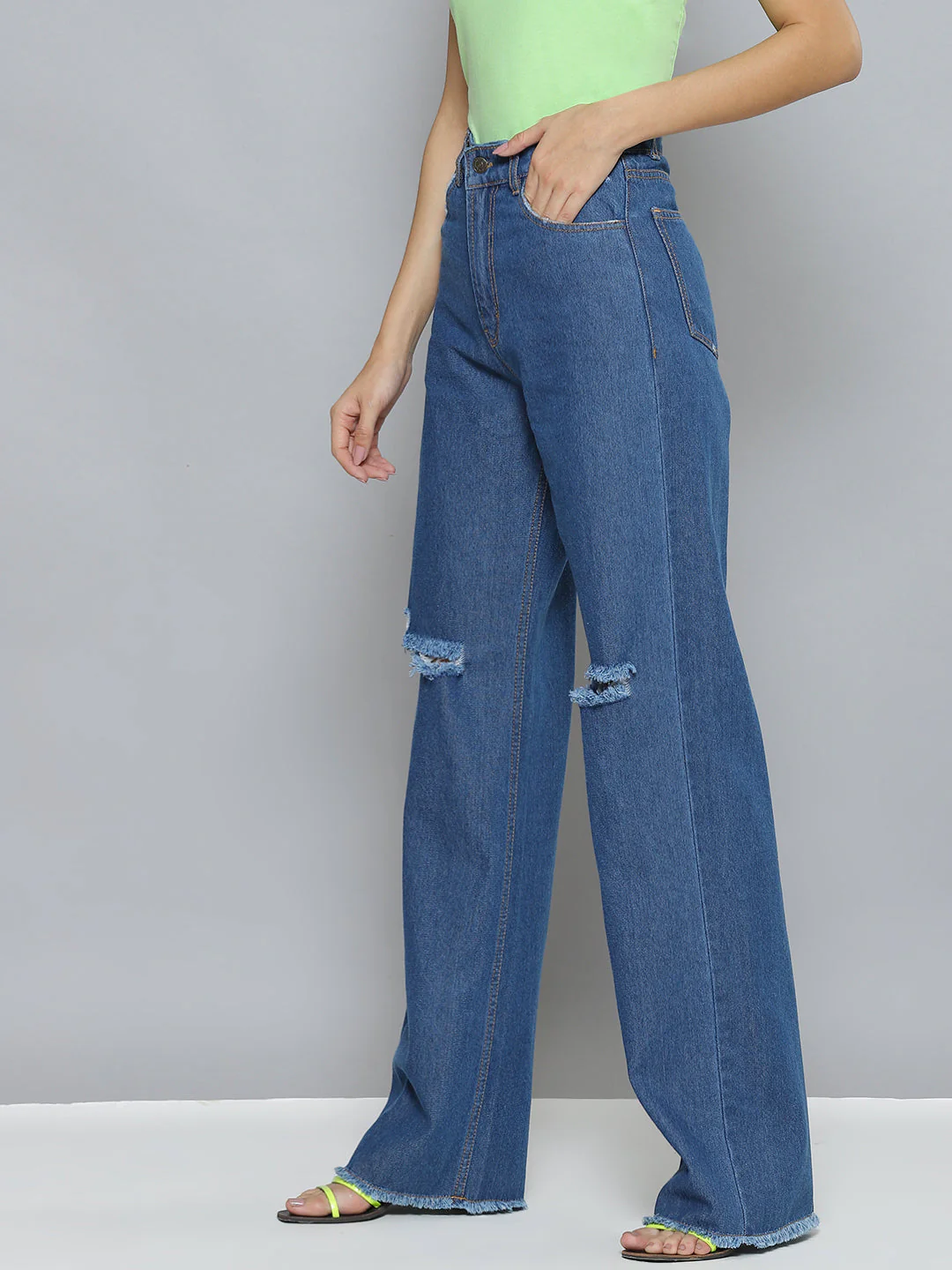 Women Blue Wide Leg Distressed Slit Jeans - Image 2