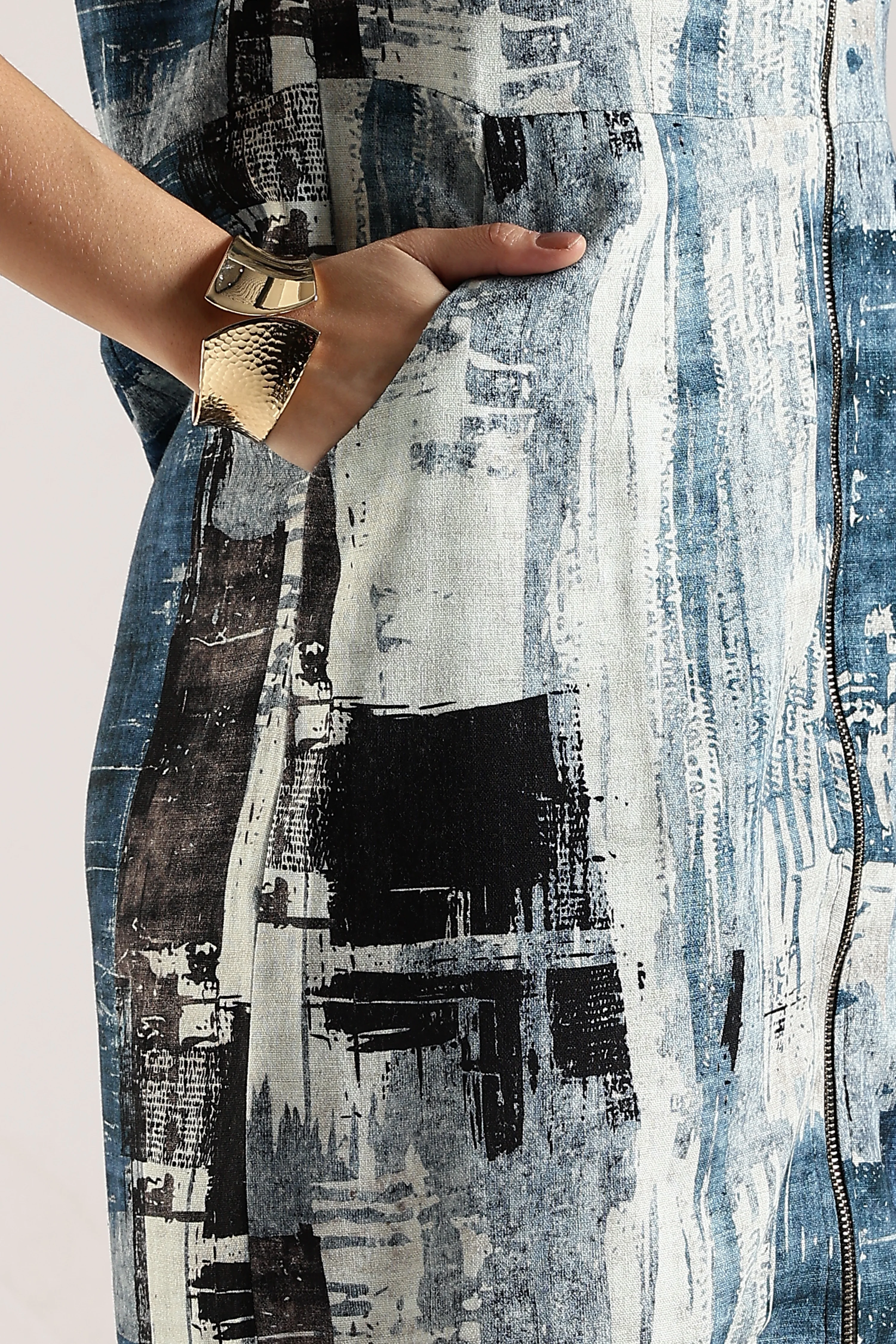 Women Blue Front Zipper Shirt Dress - Image 4