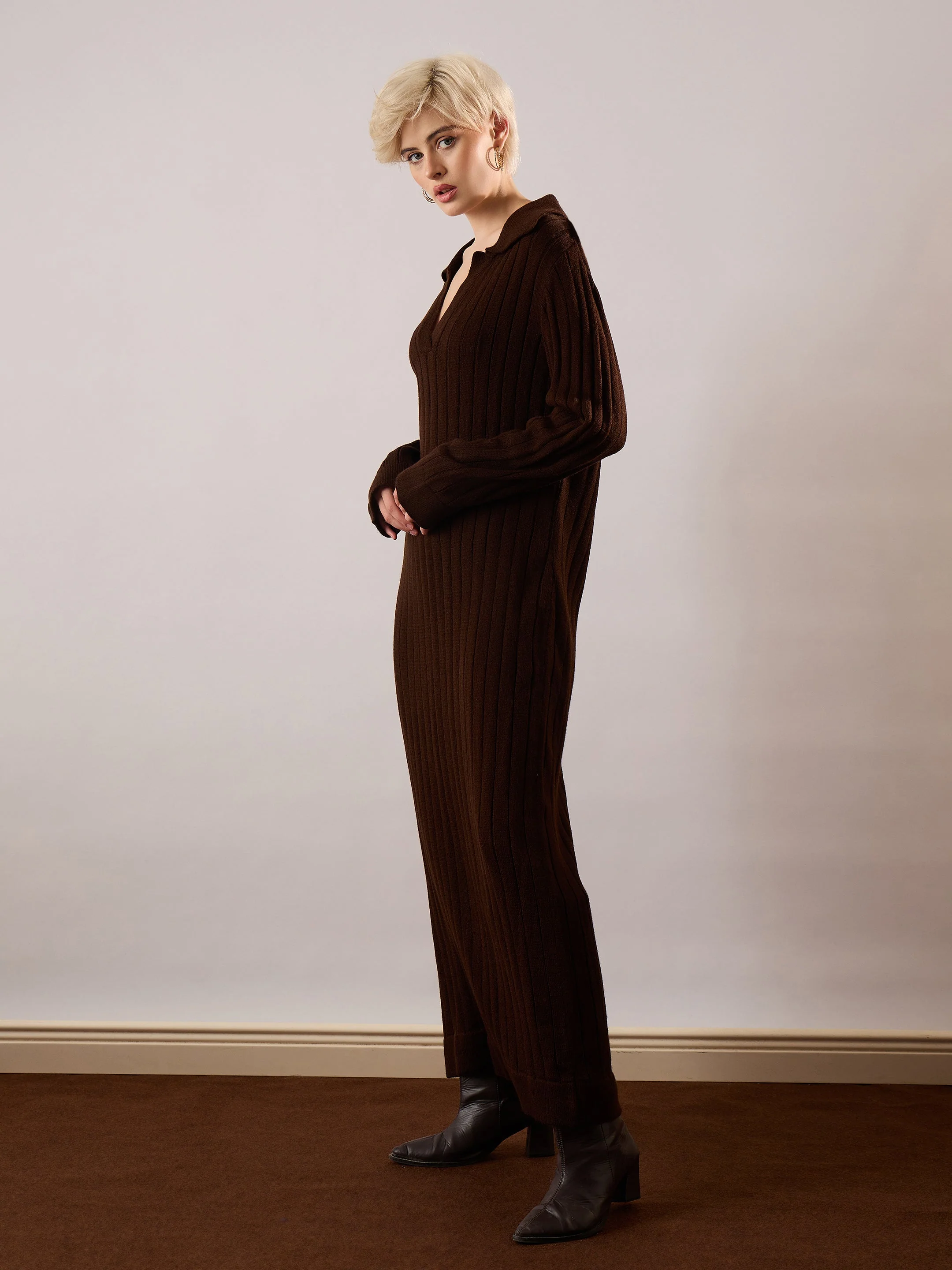 Women Brown Acrylic Wool Collar Midi Dress - Image 3