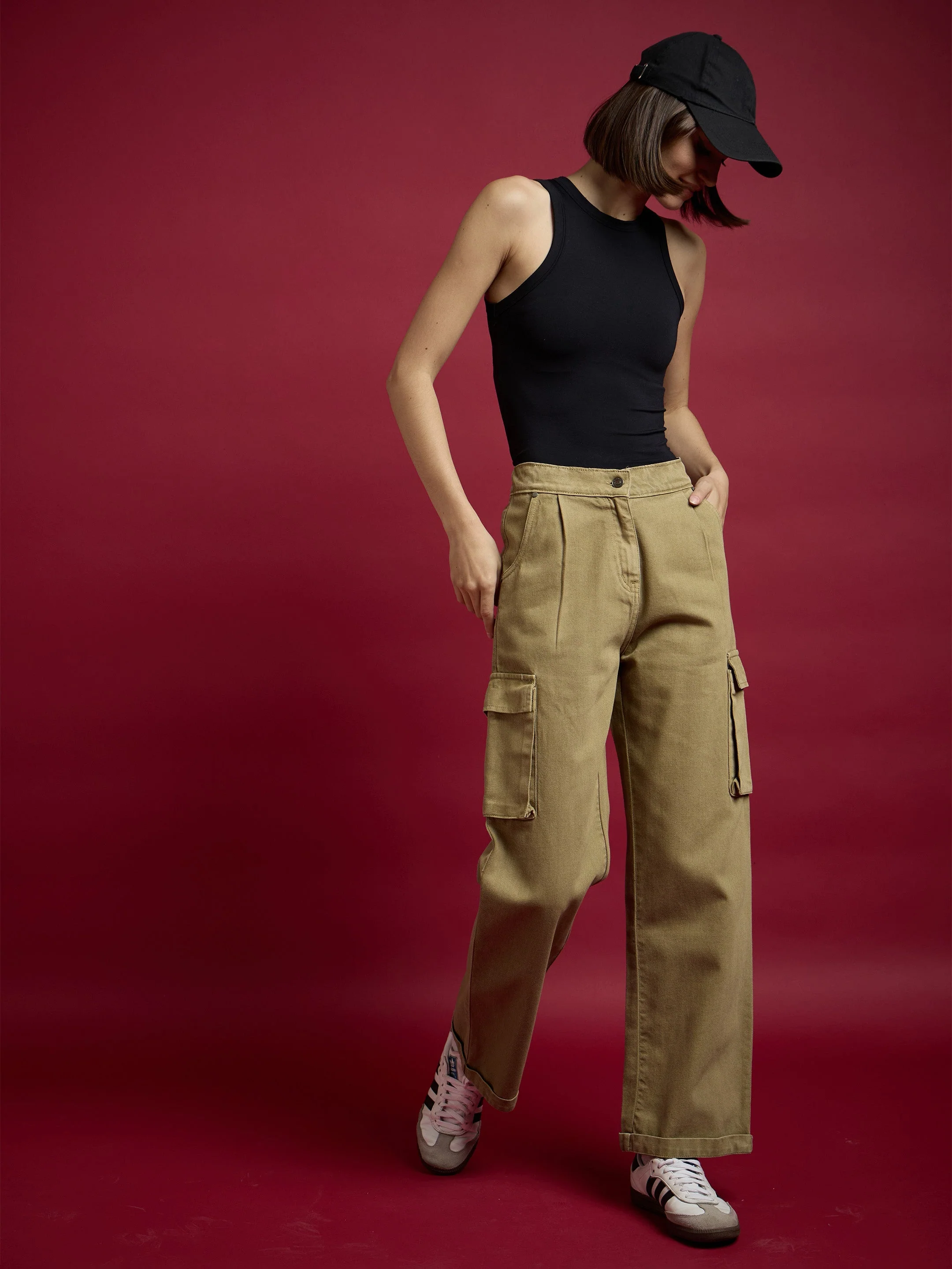 Women Brown Box Pockets Straight Cargo Pants - Image 5