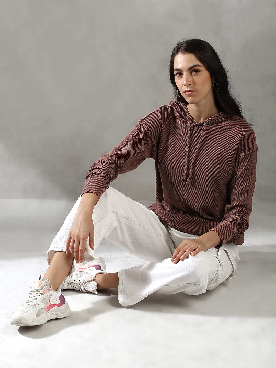 Women Brown Ribbed Textured Hoodie - Image 5