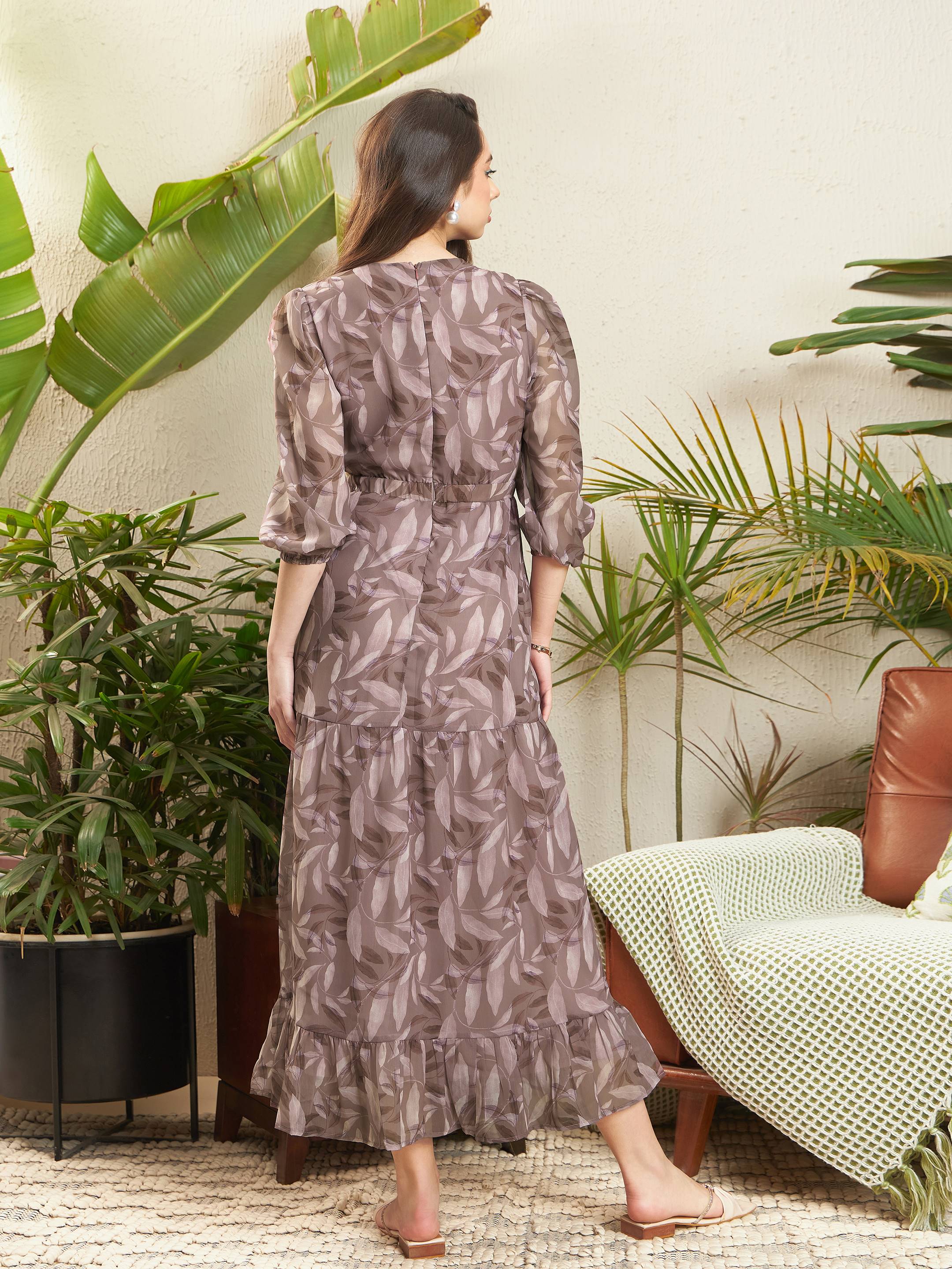 Women Brown Floral Waist Cut-Out Tiered Dress - Image 2