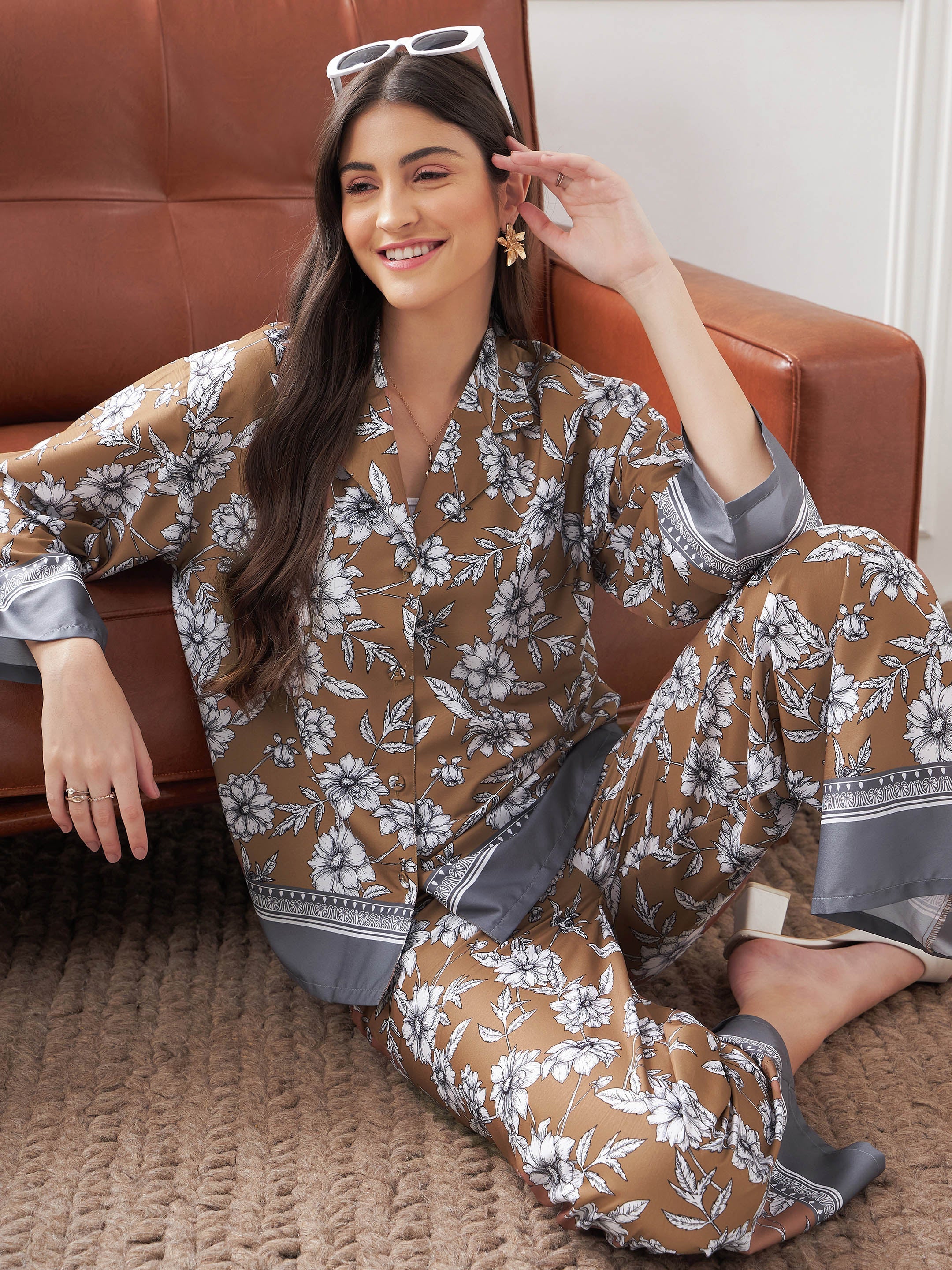 Women Brown & Grey Floral Notch Collar Shirt With Lounge Pants - Image 2
