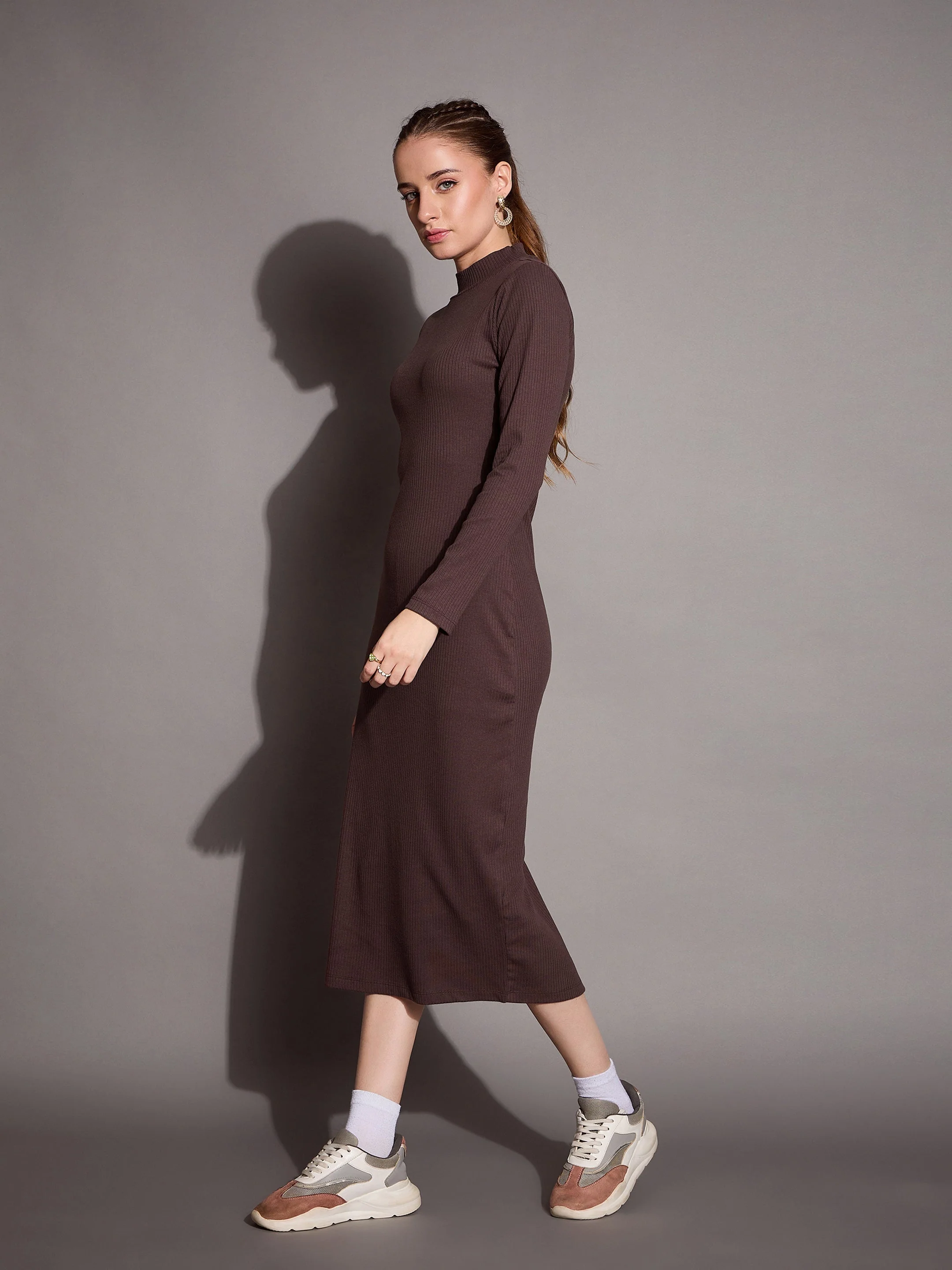 Women Brown Ribbed Back Slit Full Sleeves Bodycon Dress - Image 3