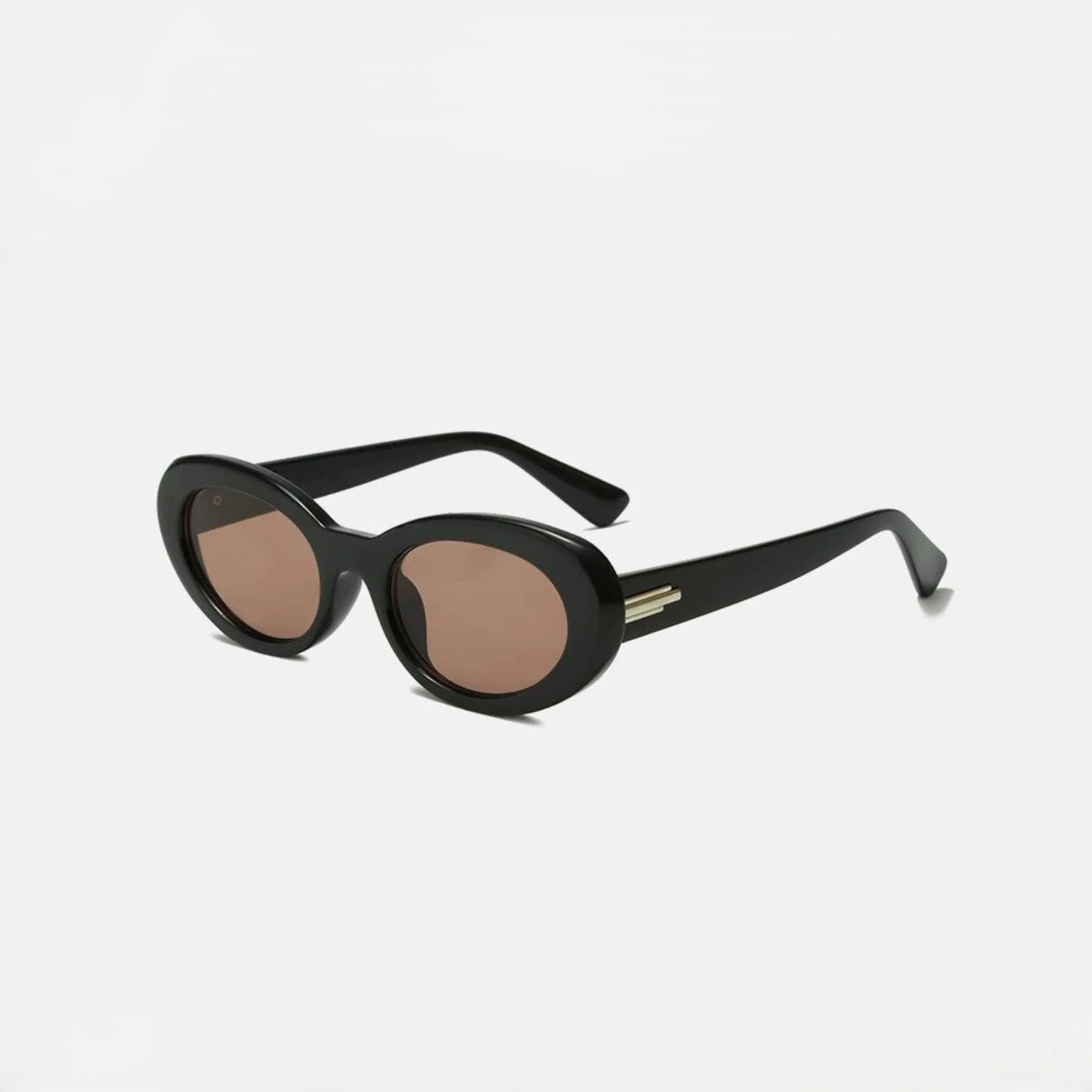 Women Brown Round Lens Sunglasses - Image 2
