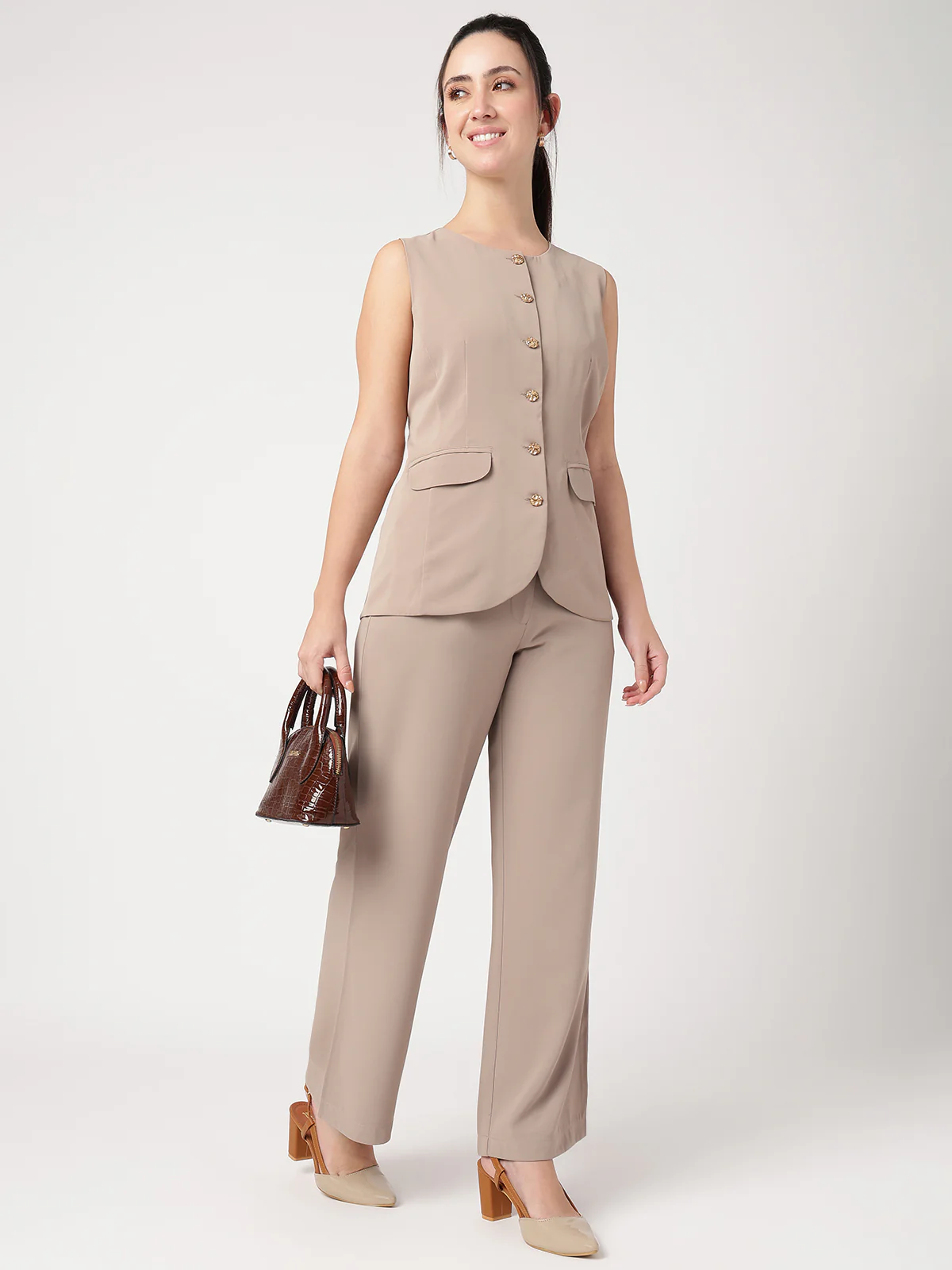Women Brown Solid Waistcoat - Image 4