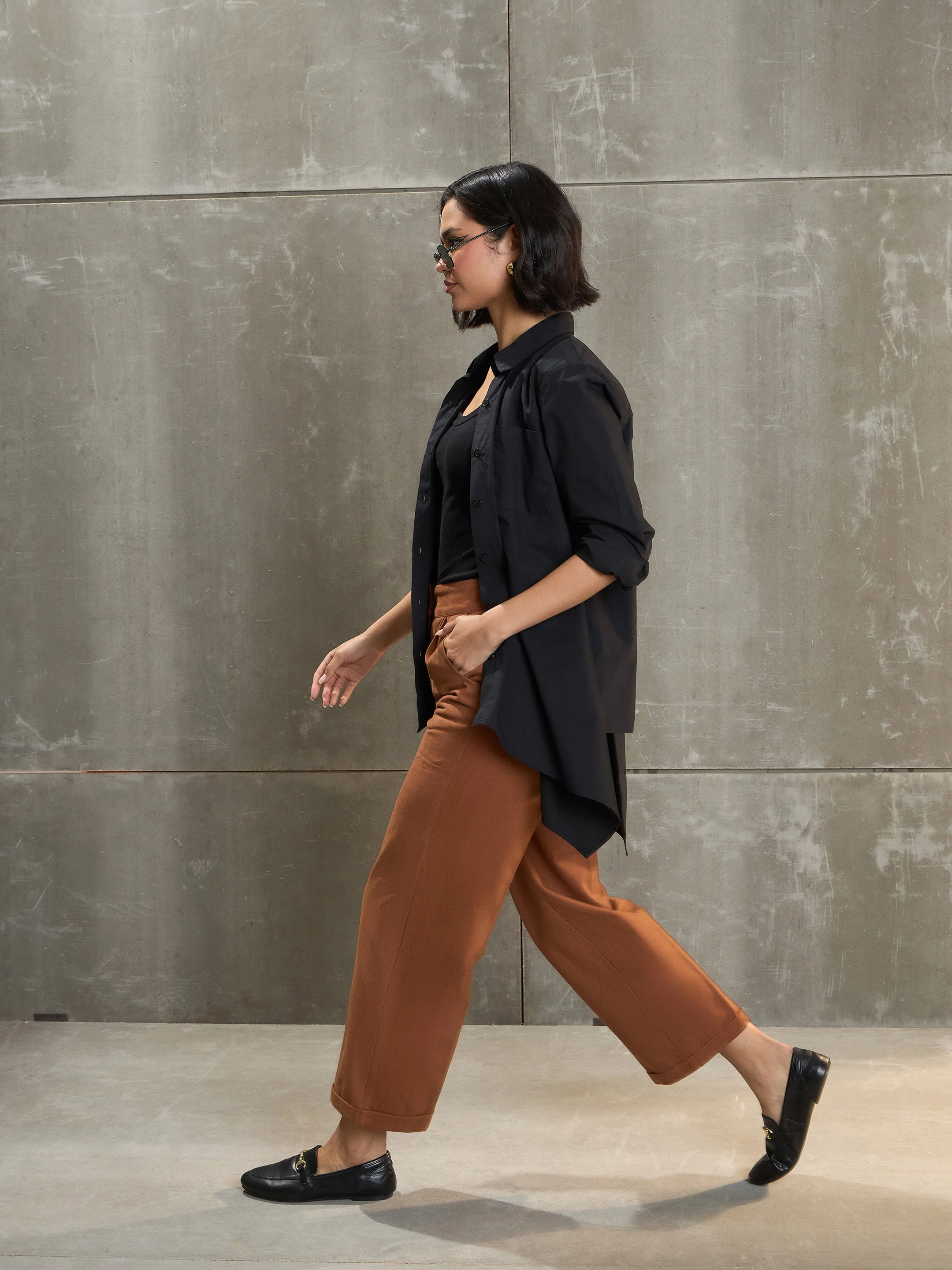Women Brown Twill Wide Leg Pants - Image 2