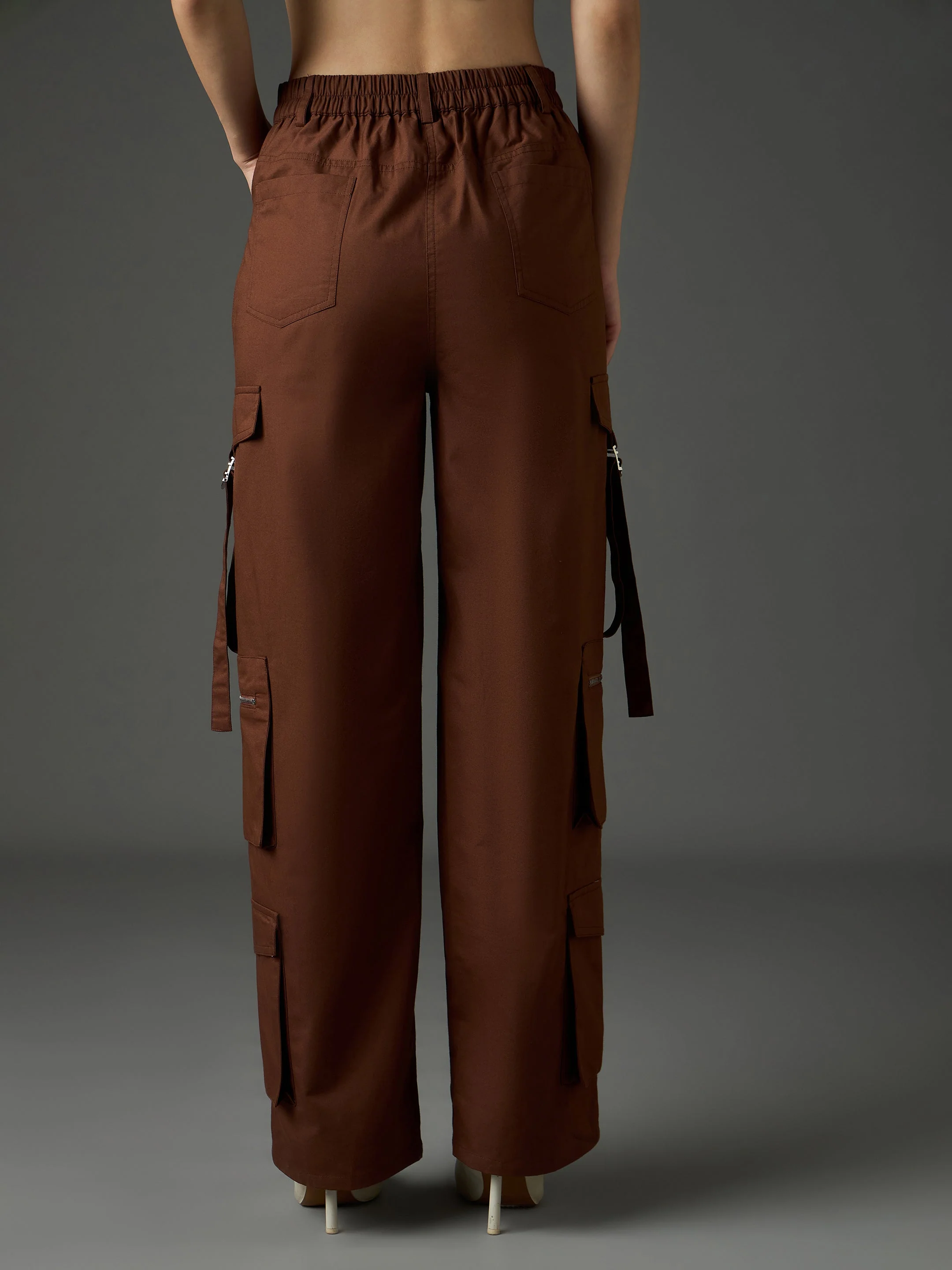 Women Brown Twill Zipper Pocket Cargo Straight Pants - Image 5