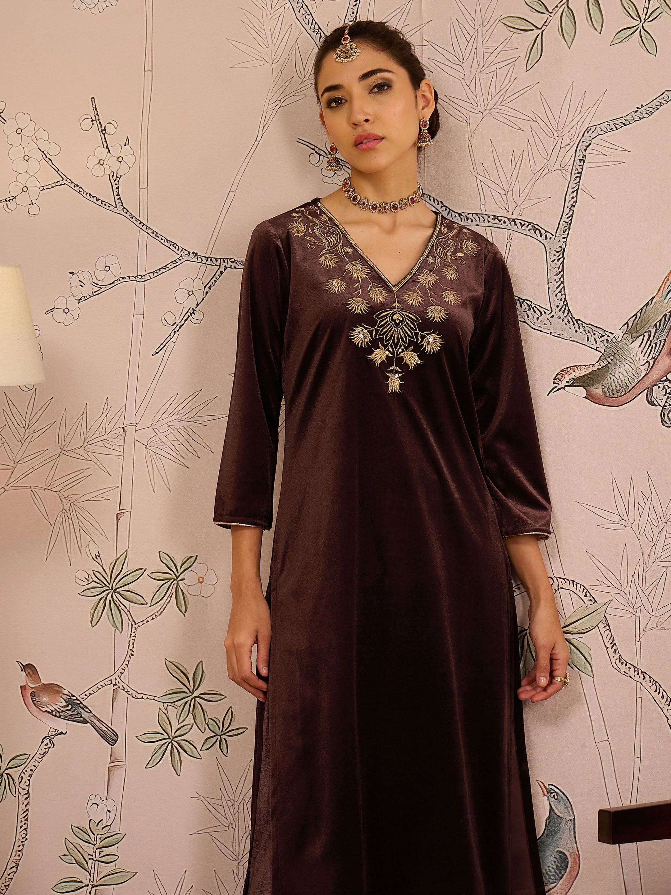 Women Brown Velvet V-Neck Front Embroidered Kurta - Image 2