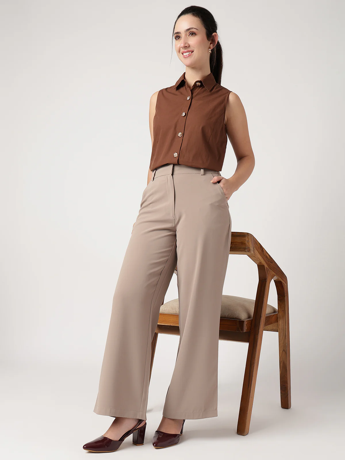 Women Brown Wide Leg Trousers - Image 4