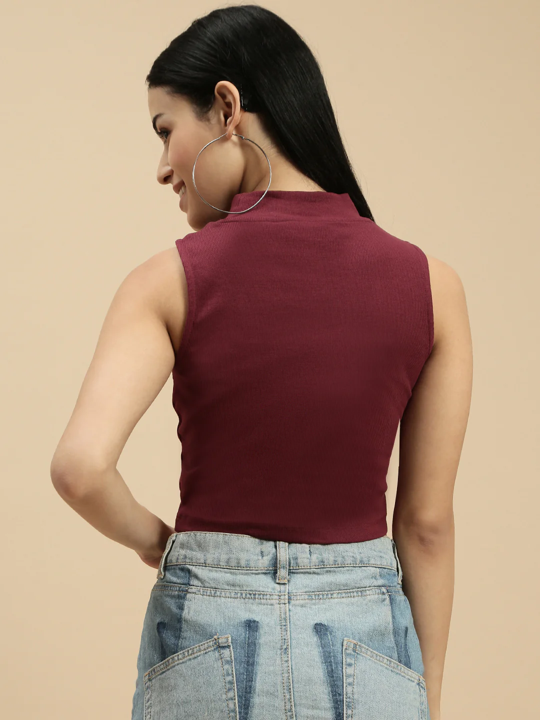 Women Burgundy Sleeveless Crop Top - Image 3