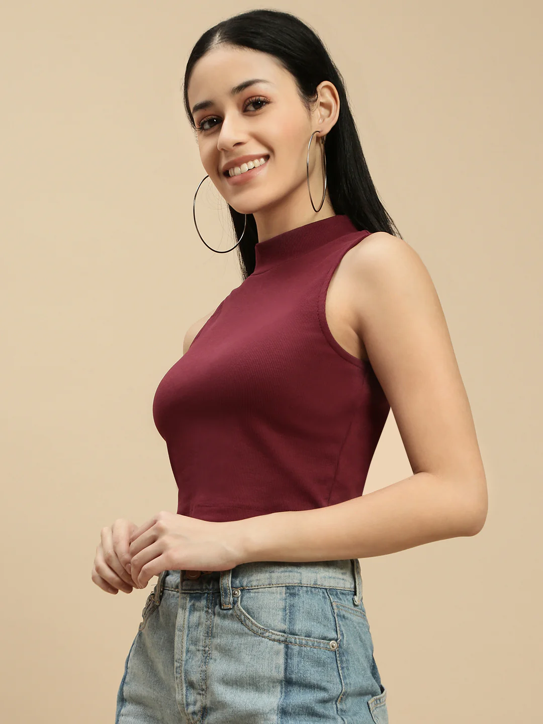 Women Burgundy Sleeveless Crop Top - Image 6
