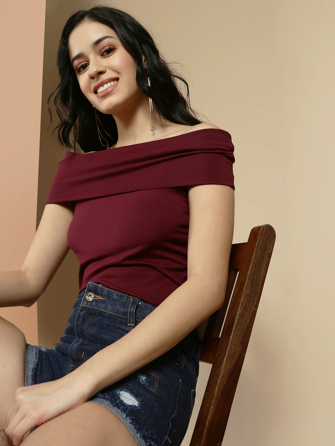 Women Burgundy Sleeveless Top - Image 6