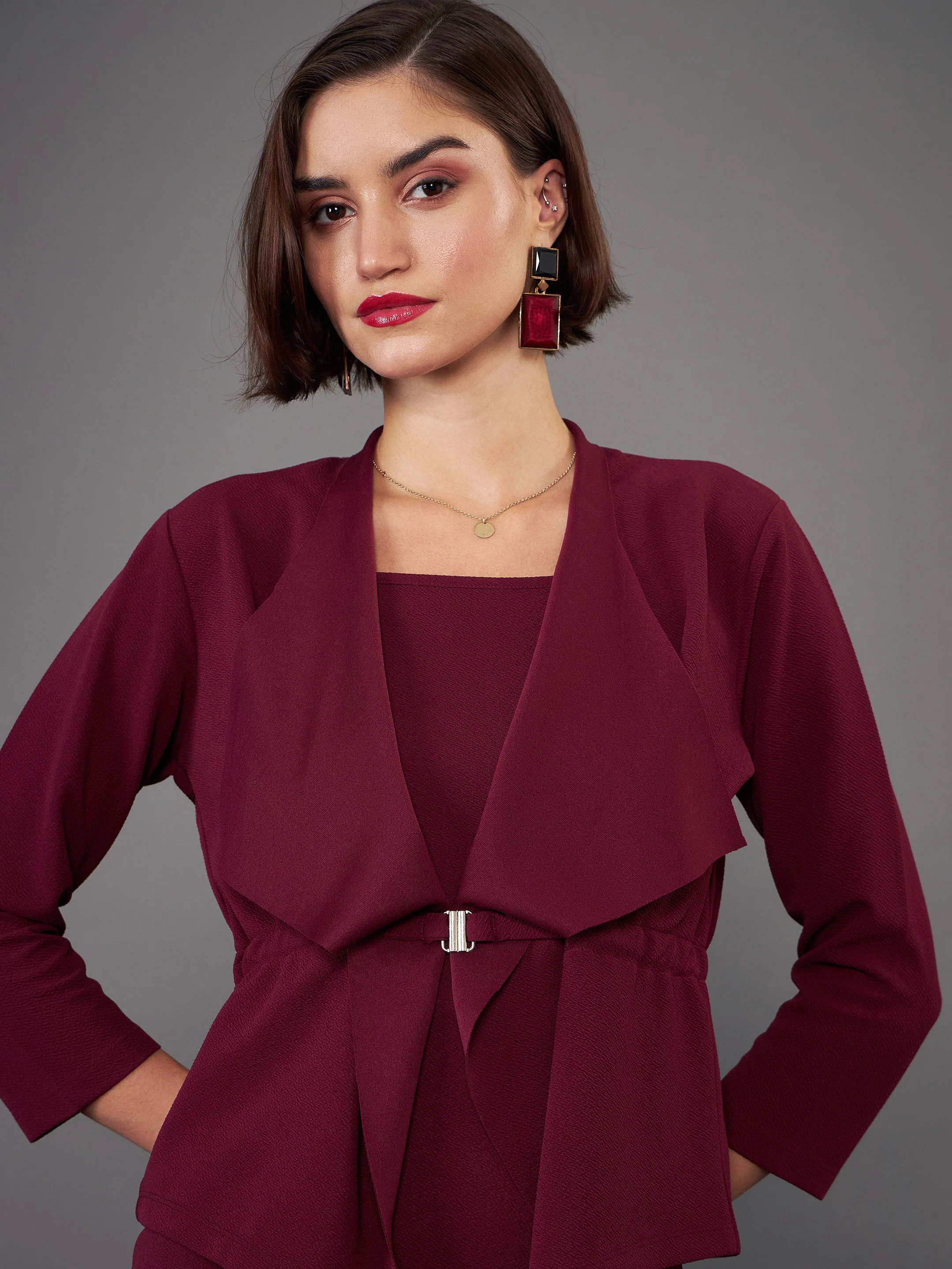 Women Burgundy Strappy Bodycon Dress With Crop Shrug - Image 3
