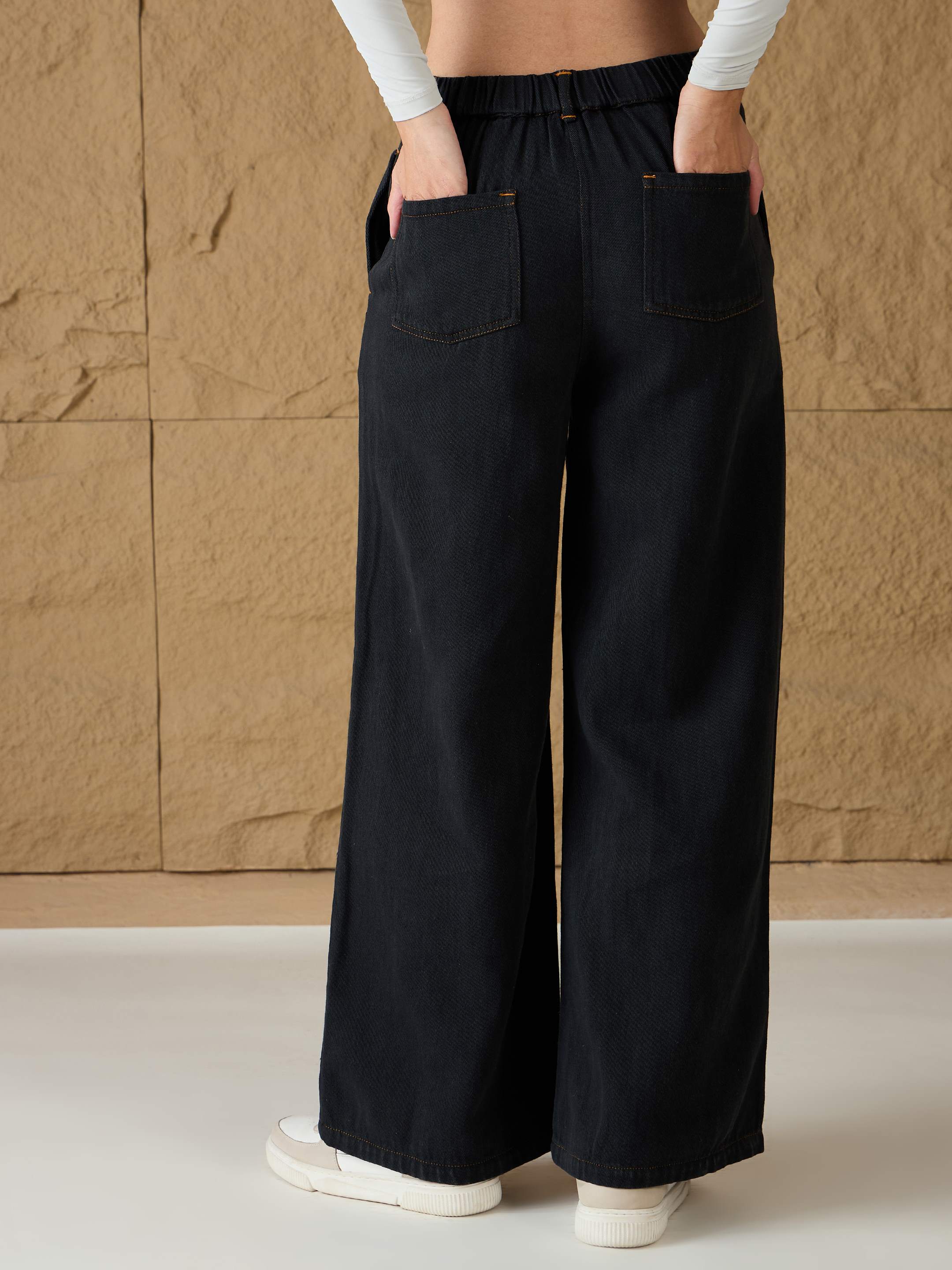 Women Charcoal Denim Flared Pants - Image 5