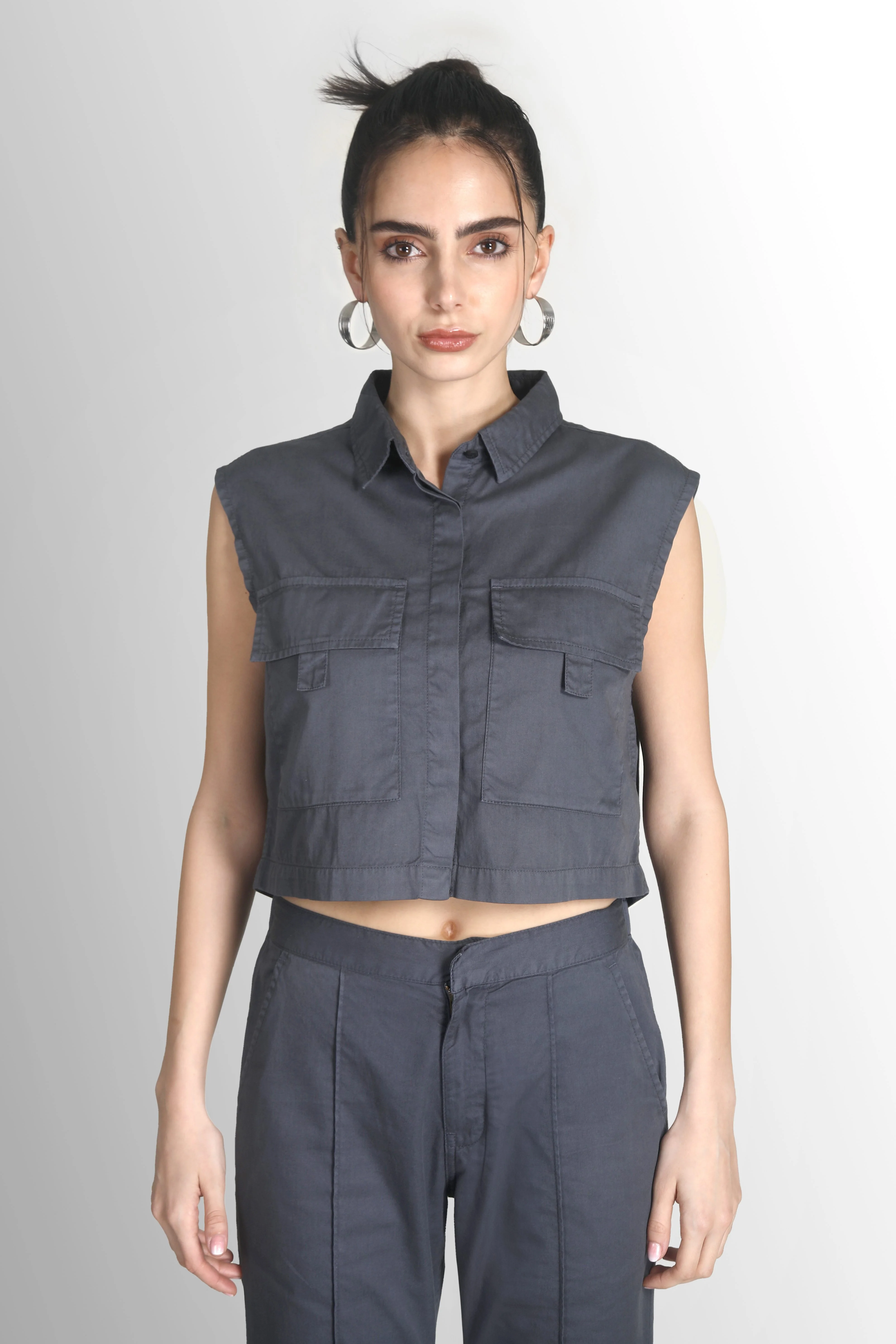 Women Classic Loose Fit High-Rise Trousers - Image 2