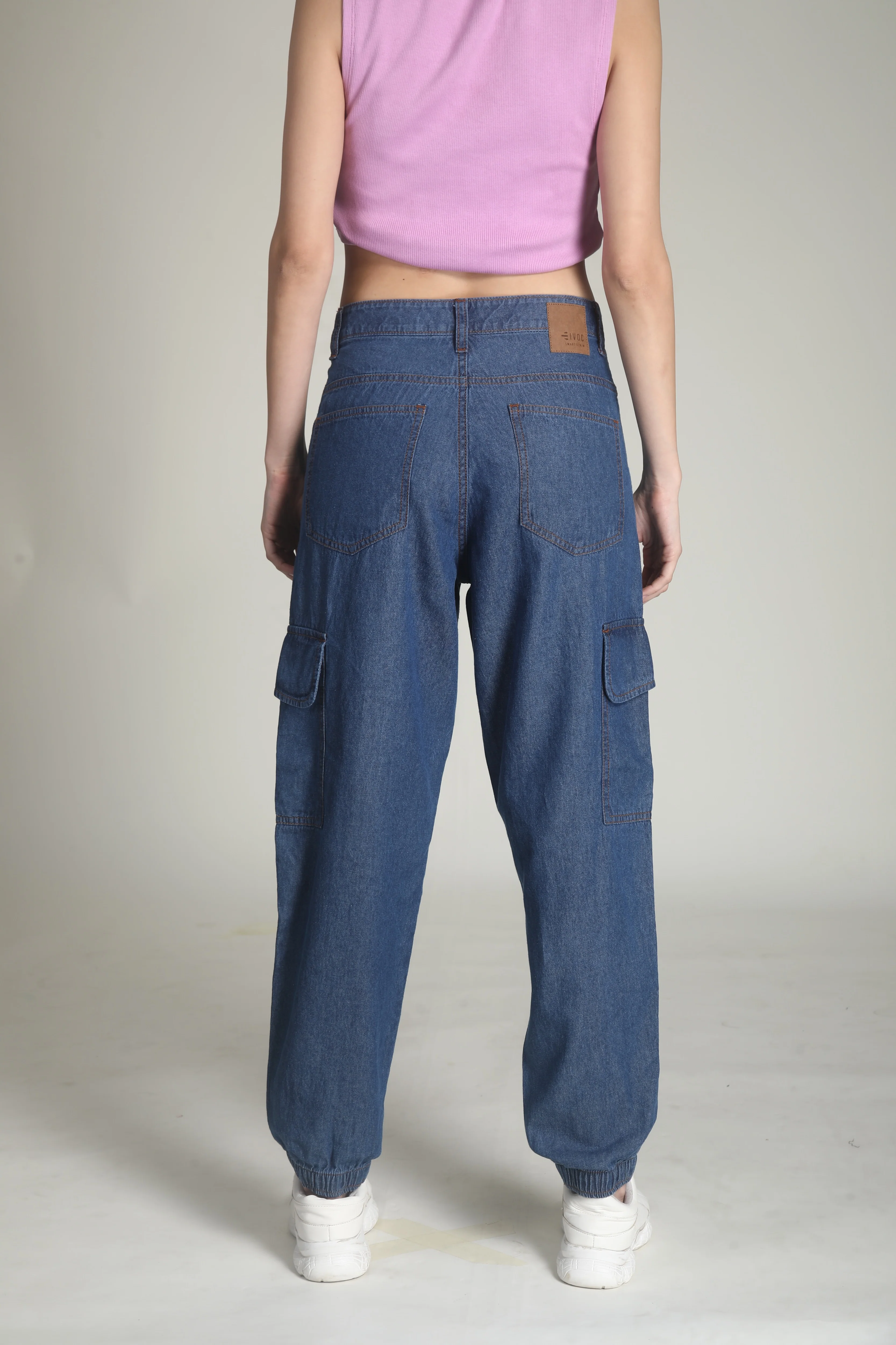 Women Classic Low Distress Jeans - Image 5