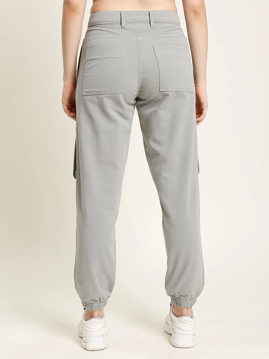 Women Classic Solid Cargos Trousers - Image 4