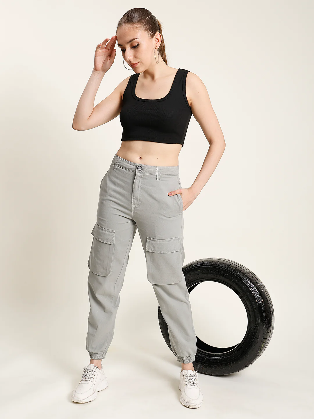 Women Classic Solid Cargos Trousers - Image 7