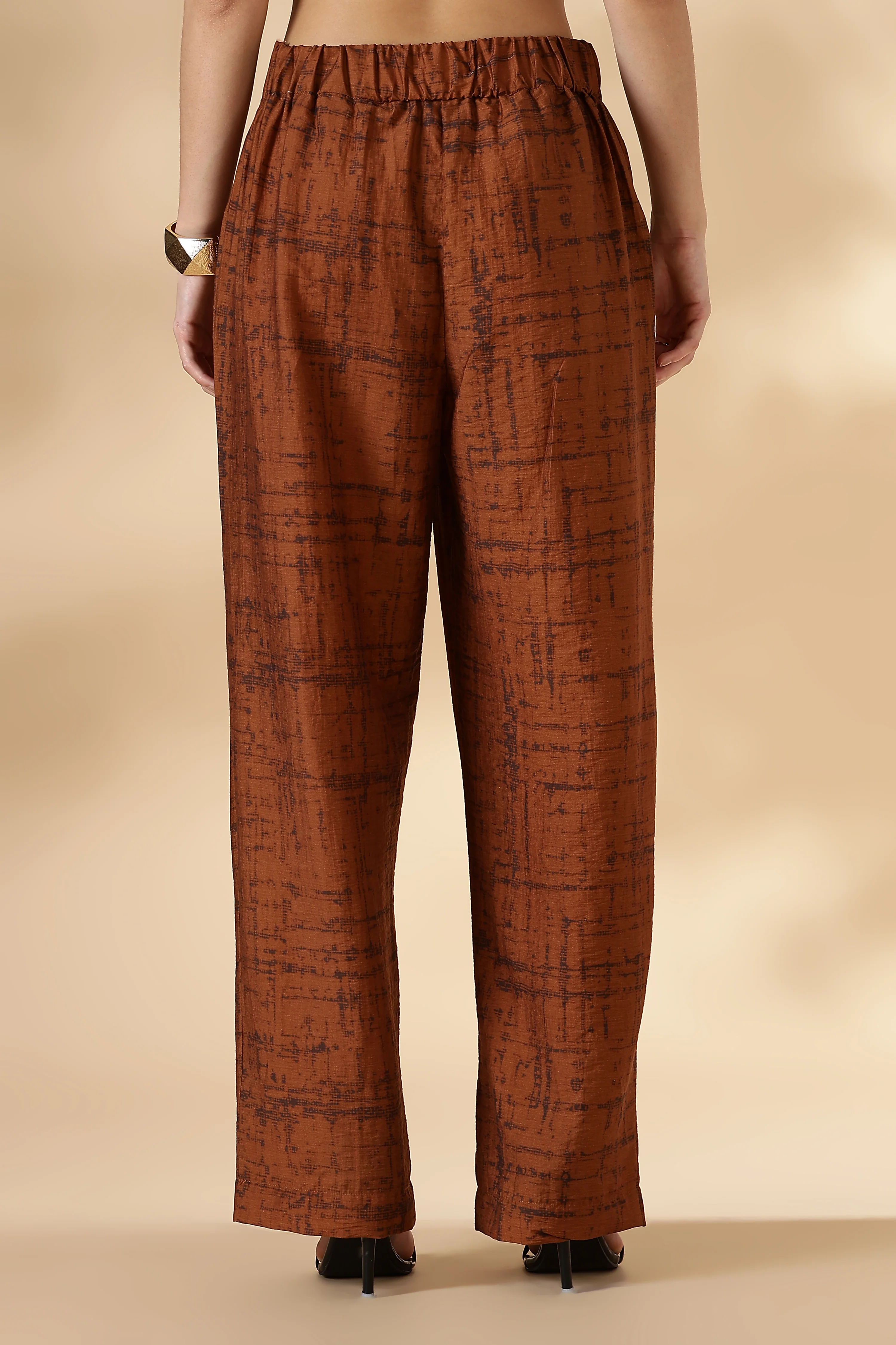 Women Copper Back Elastic Detail Trousers - Image 2