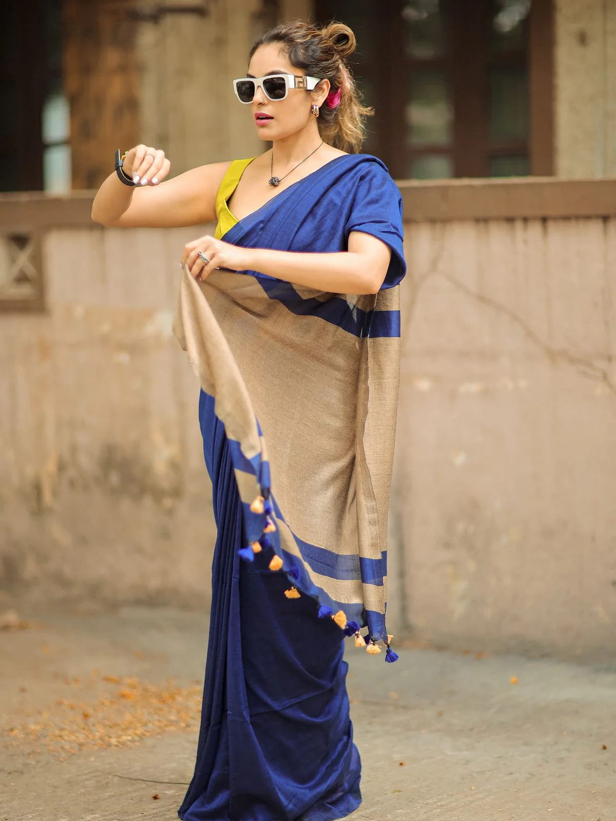 Women Cotton Checks Pallu Saree - Image 6