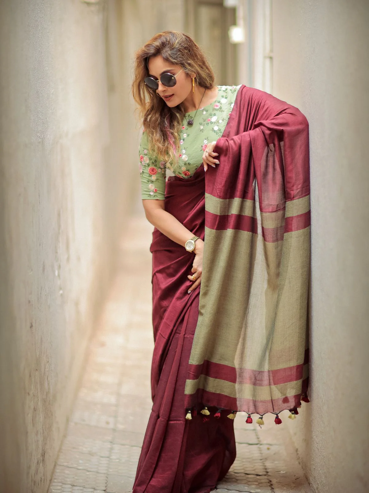 Women Cotton Checks Pallu Saree - Image 3