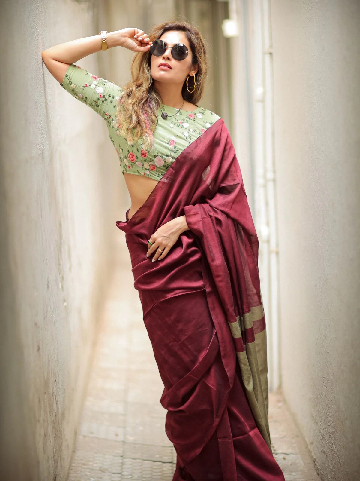 Women Cotton Checks Pallu Saree - Image 8