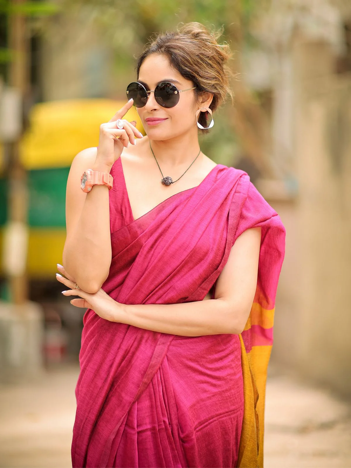 Women Cotton Checks Pallu Saree - Image 4