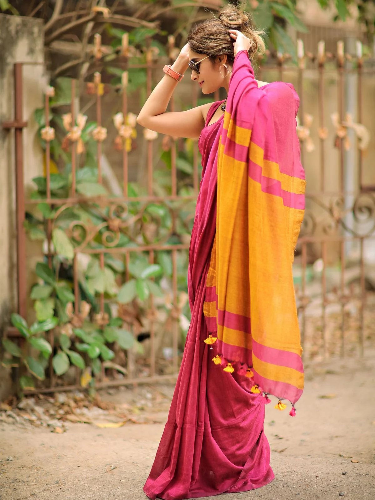 Women Cotton Checks Pallu Saree - Image 6