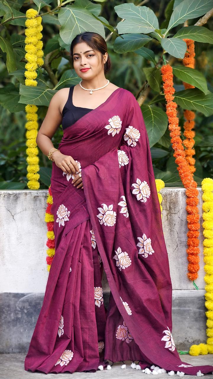 Women Cotton Floral Design Saree - Image 4
