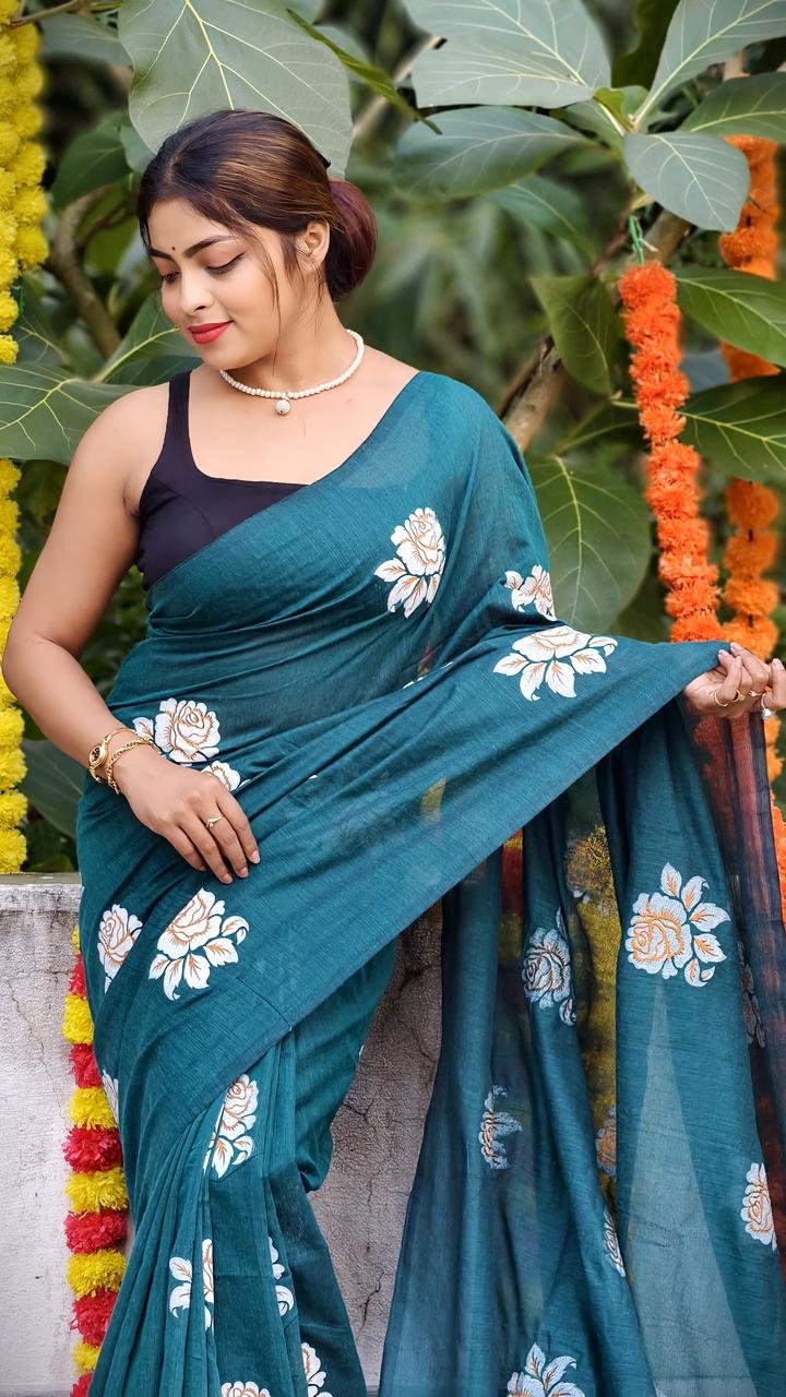 Women Cotton Floral Design Saree - Image 2