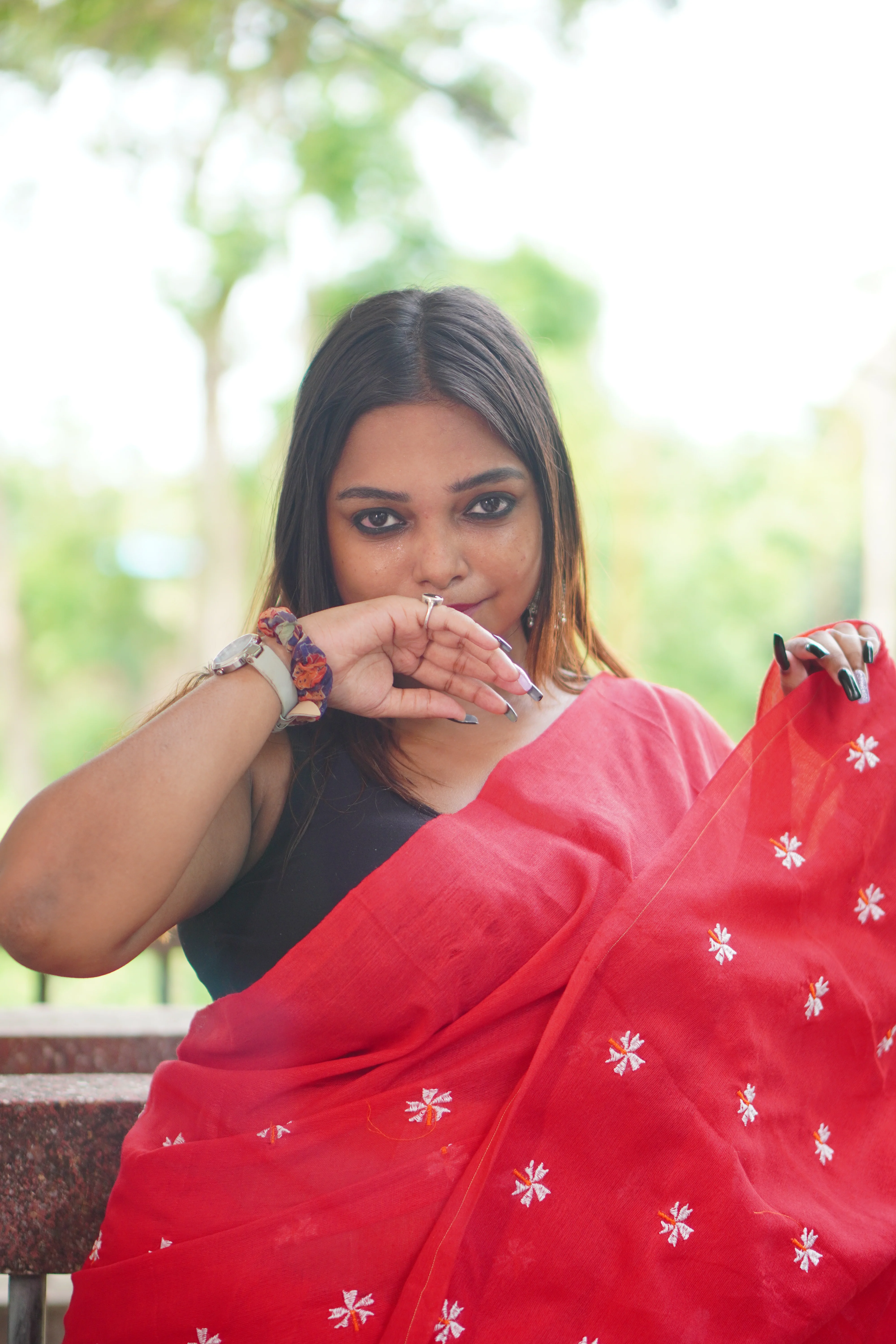 Women Cotton Floral Design Saree - Image 2