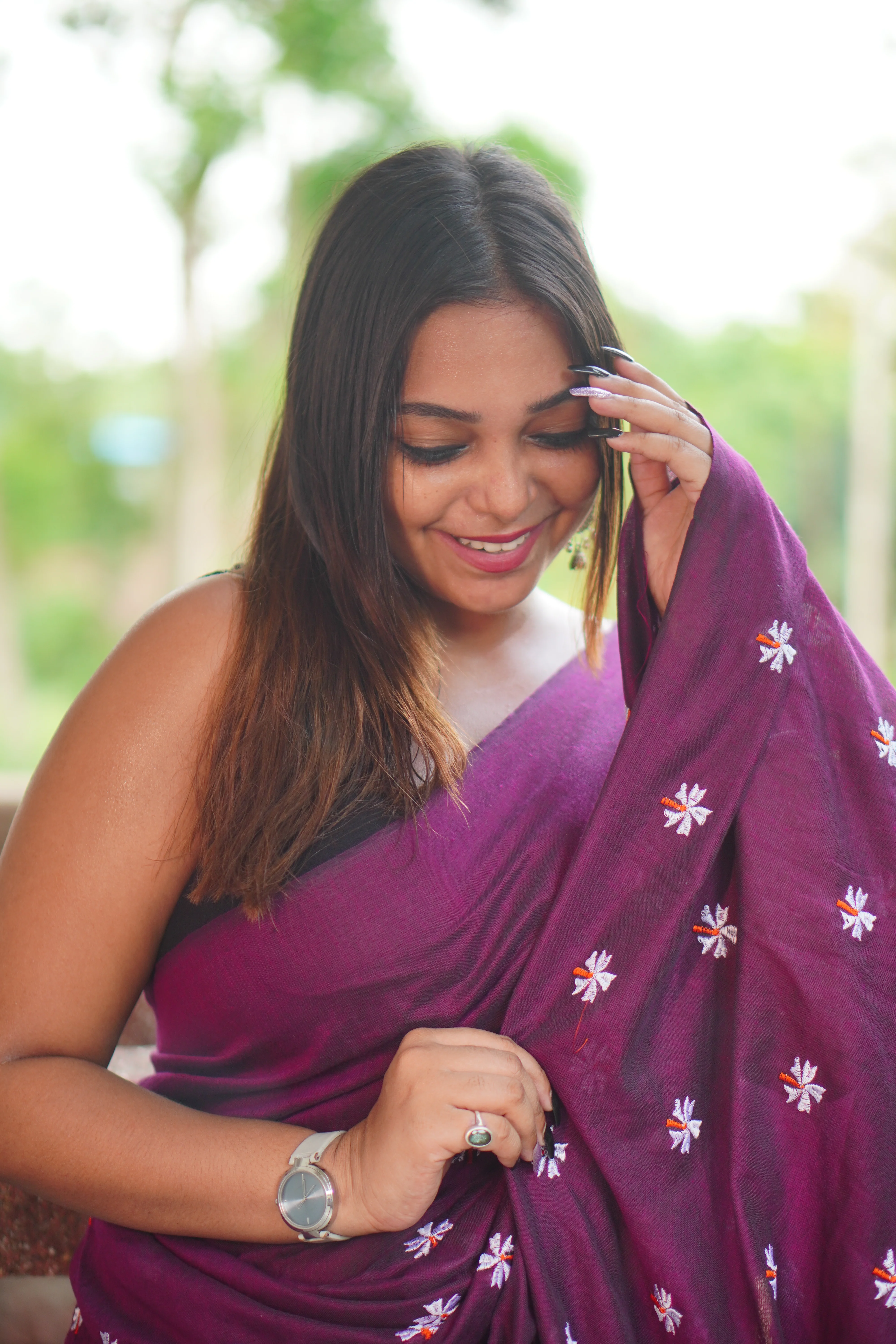 Women Cotton Floral Design Saree - Image 2