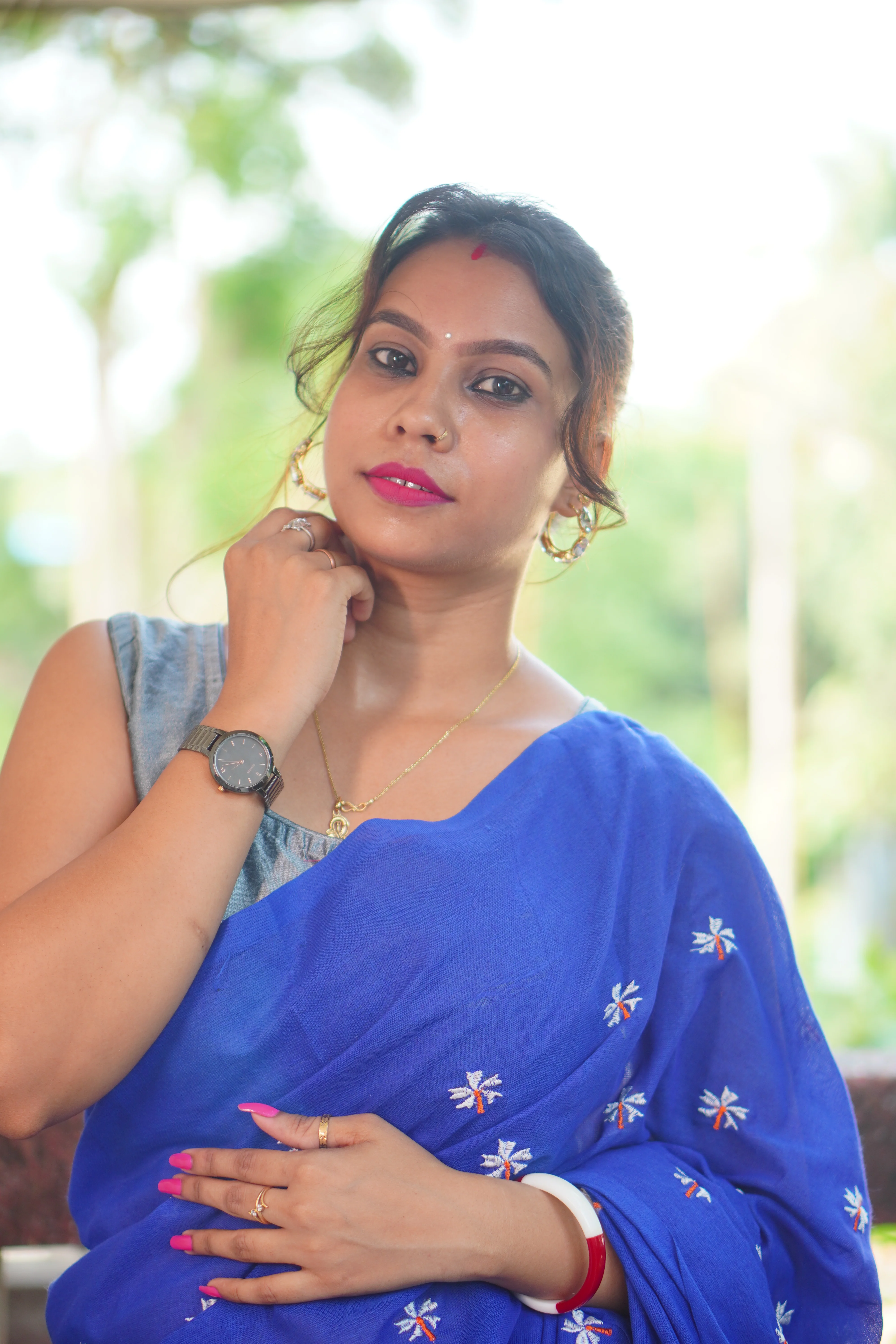 Women Cotton Floral Design Saree - Image 2