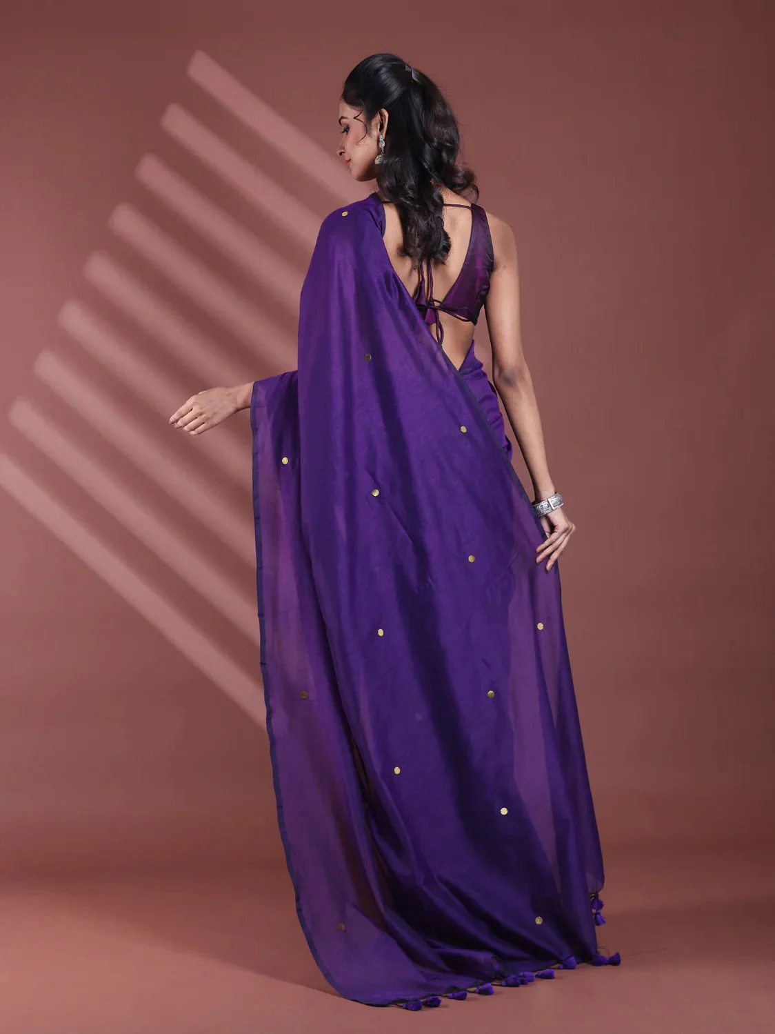 Women Cotton Sequence Saree - Image 4