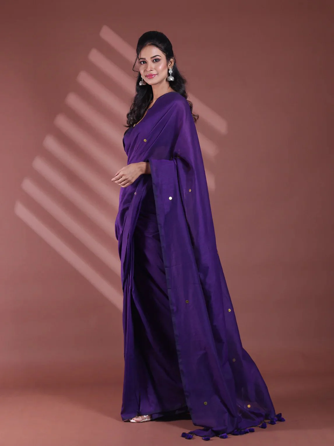 Women Cotton Sequence Saree - Image 5
