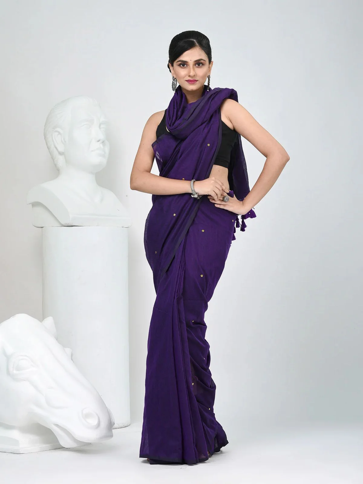 Women Cotton Sequence Saree - Image 2
