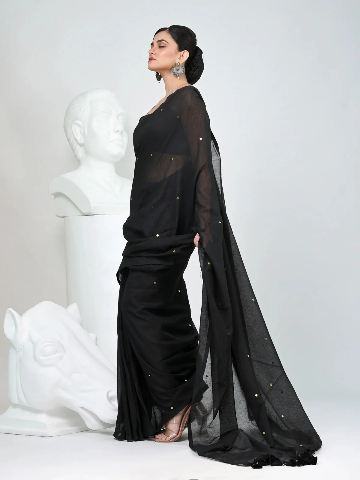 Women Cotton Sequence Saree - Image 4
