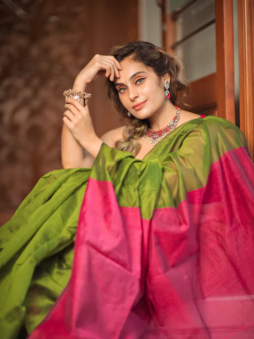 Women Cotton Silk Plain Saree - Image 5