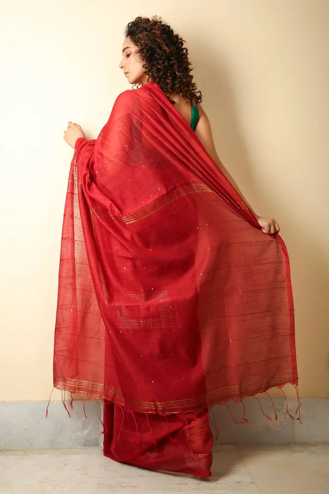 Women Cotton Silk Seqence Check Saree - Image 2