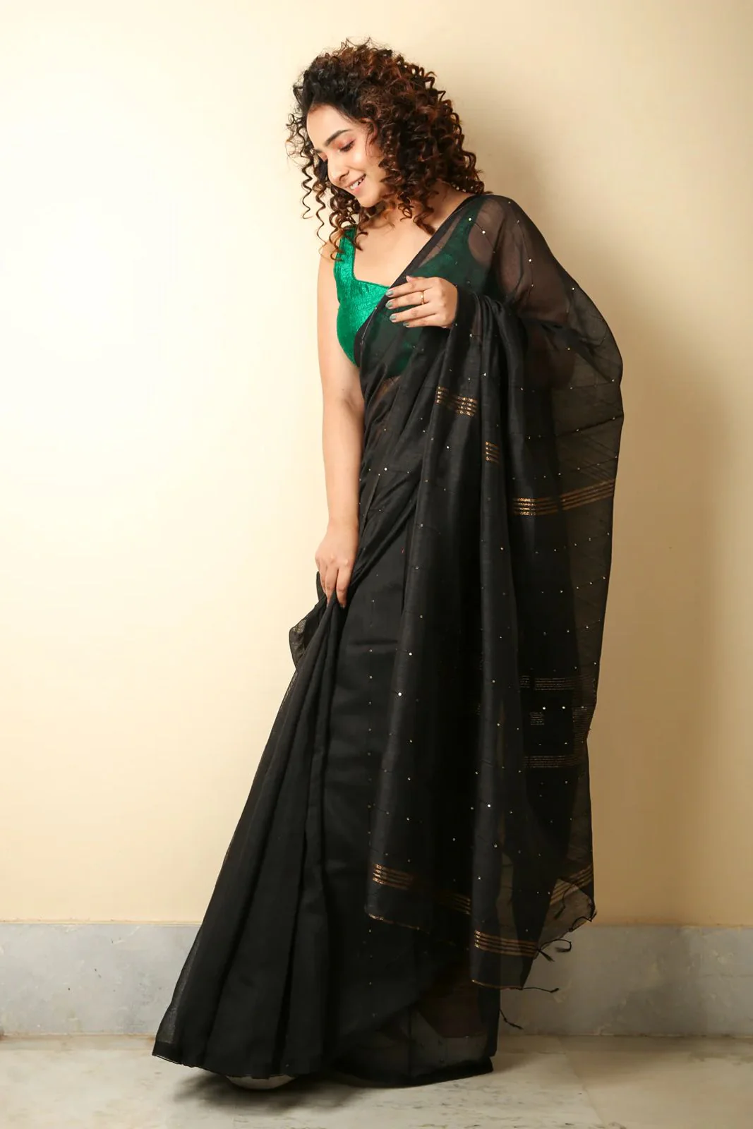 Women Cotton Silk Seqence Check Saree - Image 3