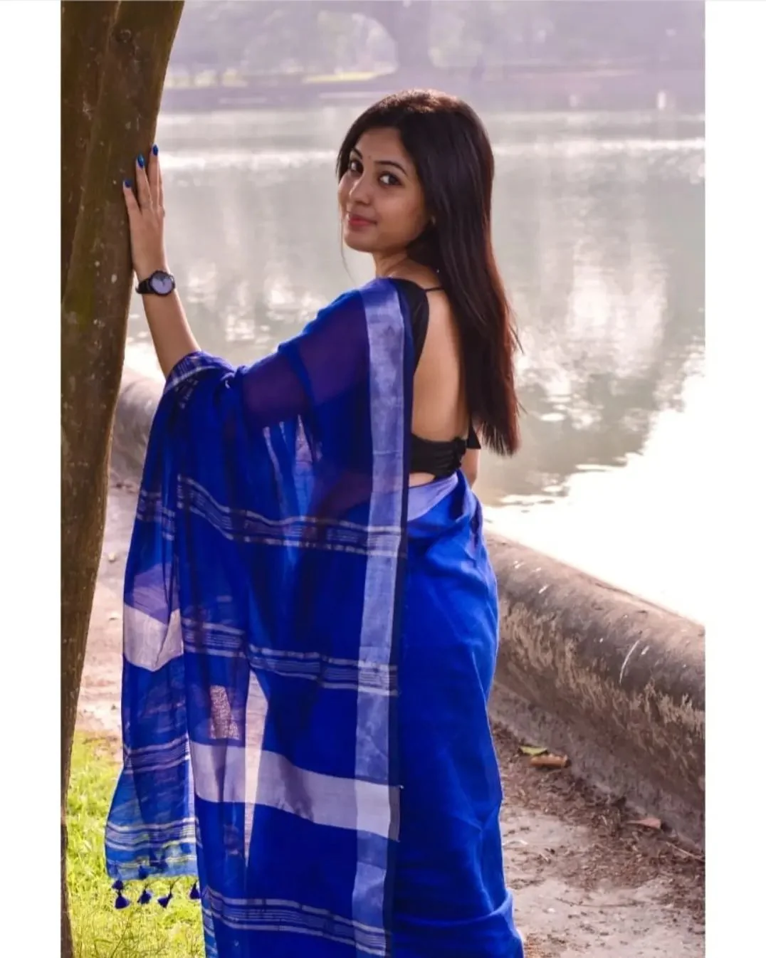 Women Cotton Silk Zari Border Sare - Image 2